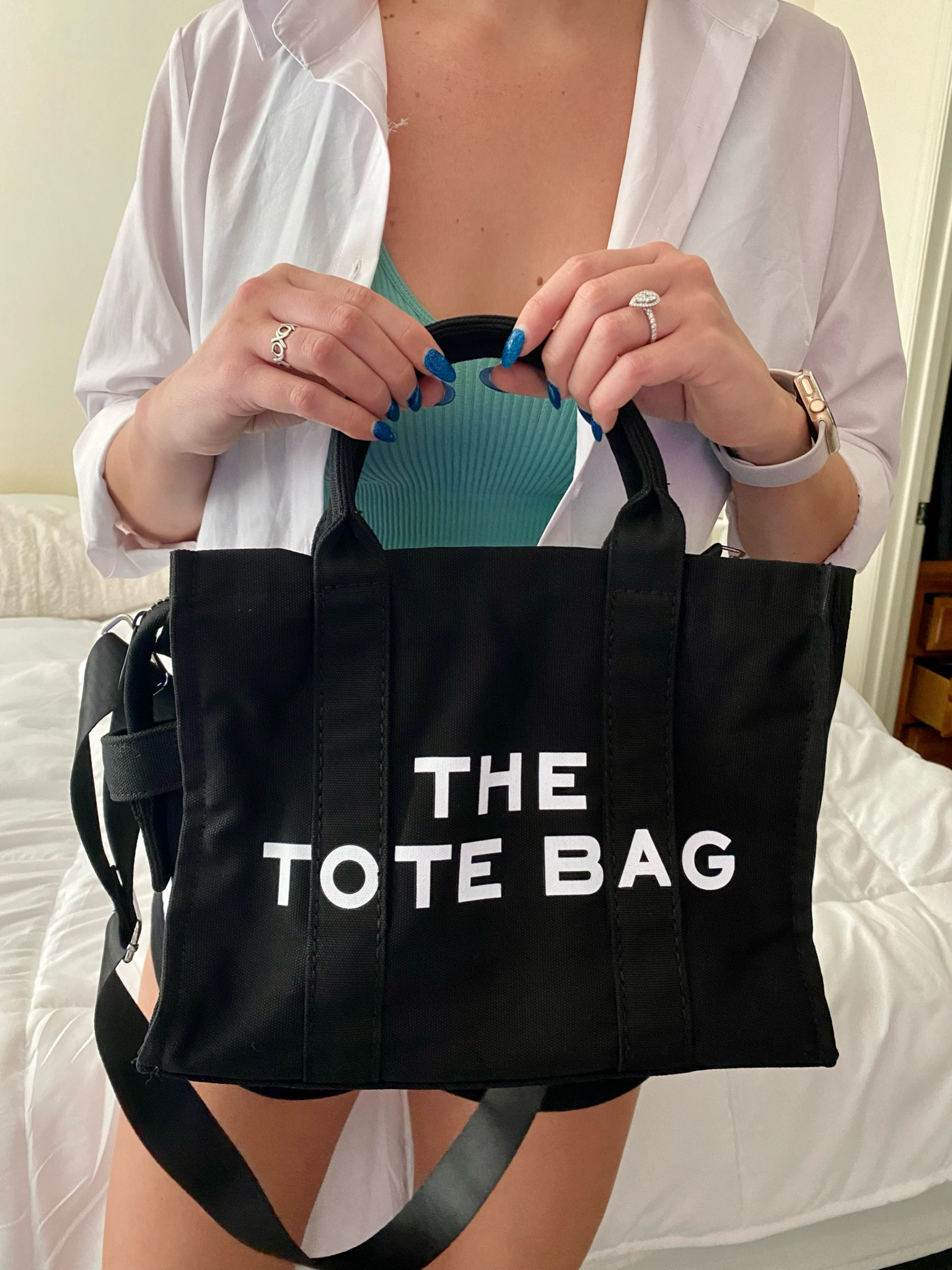 The tote bag handbag 

#LTKitbag #LTKstyletip #LTKFind