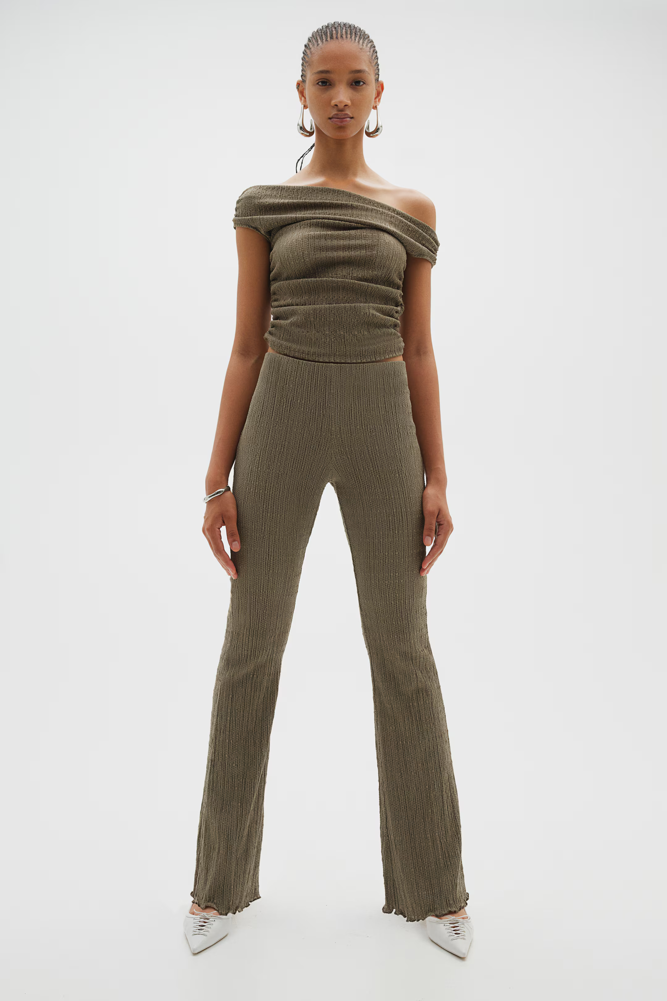 Textured Flared Leggings | H&M (US + CA)