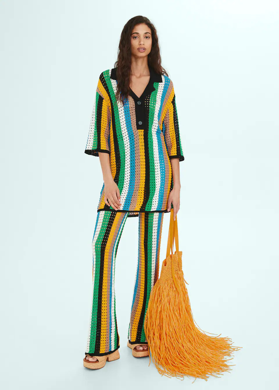 Fringed raffia bag -  Women | Mango USA | MANGO (US)