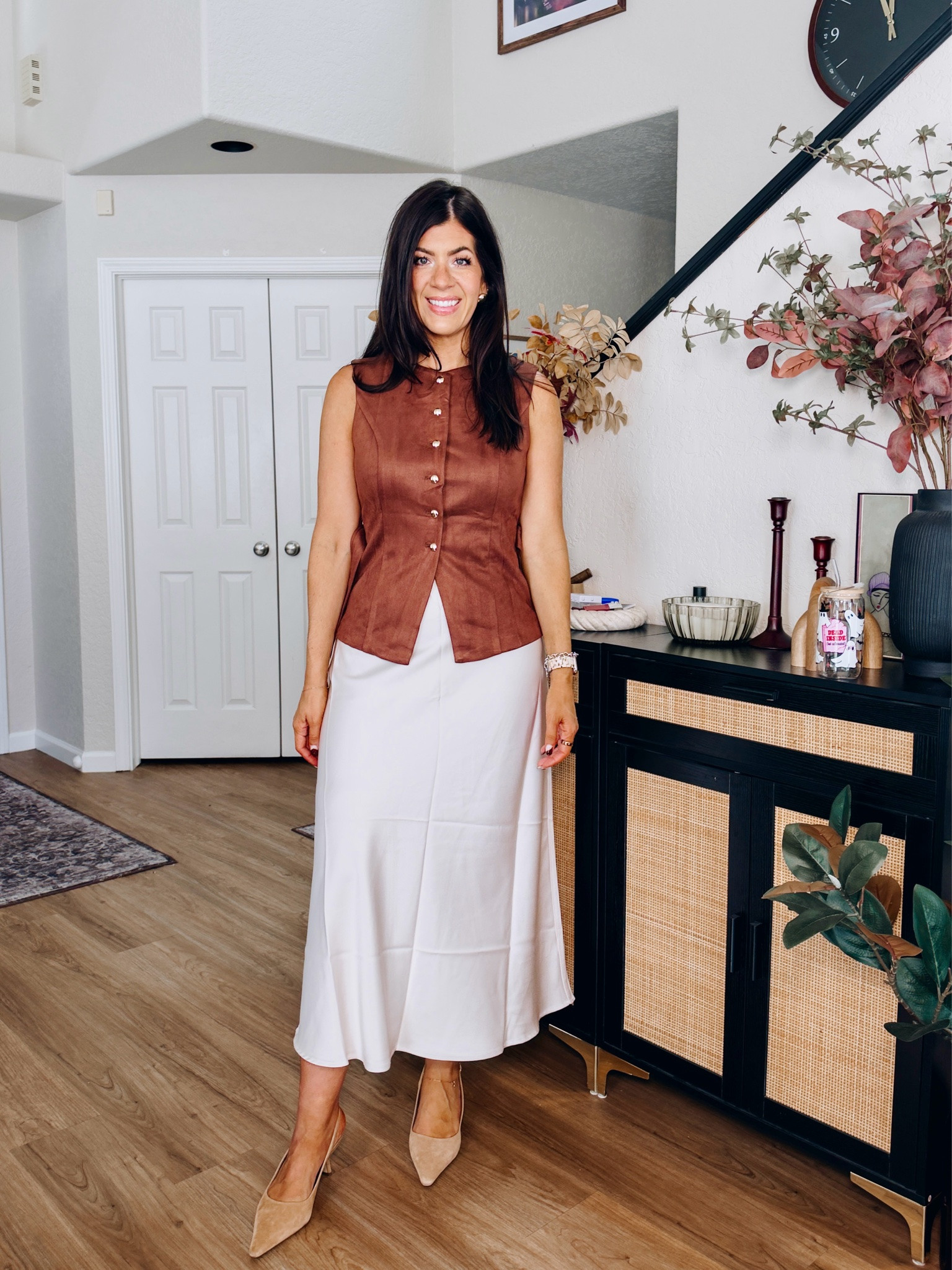Workwear under $50
Medoum vest and medium skirt
