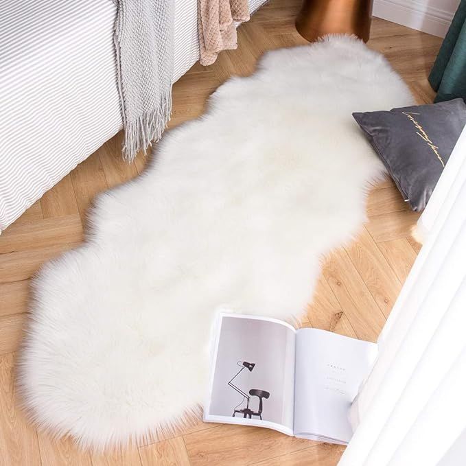 Carvapet Luxury Soft Faux Sheepskin Couch Seat Cushion Fake Fur Area Rugs for Bedroom and Living ... | Amazon (US)