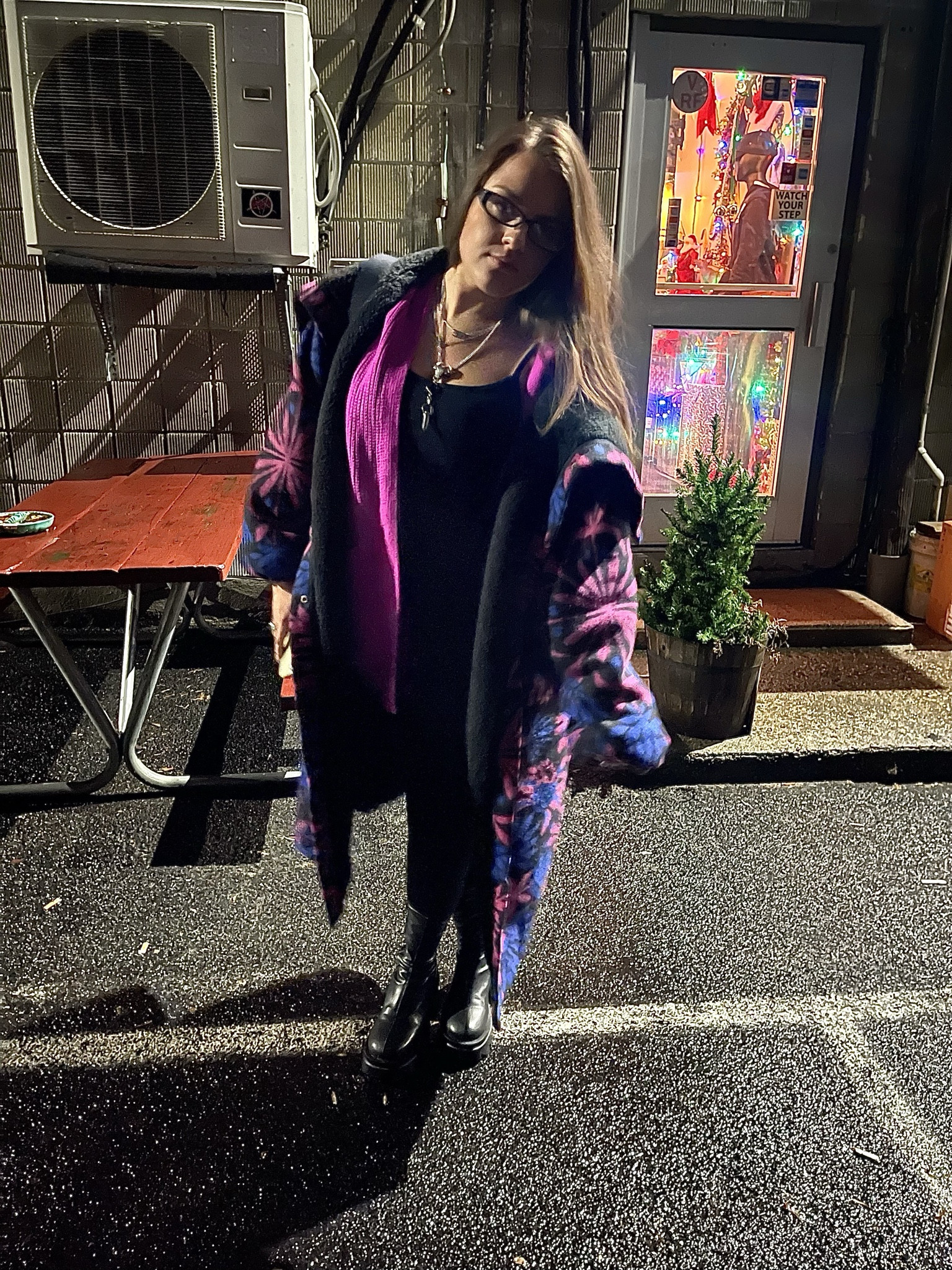 The color of this cardi 👏🏻 💖
Dinner date outfit 

#LTKMostLoved #LTKSeasonal #LTKstyletip