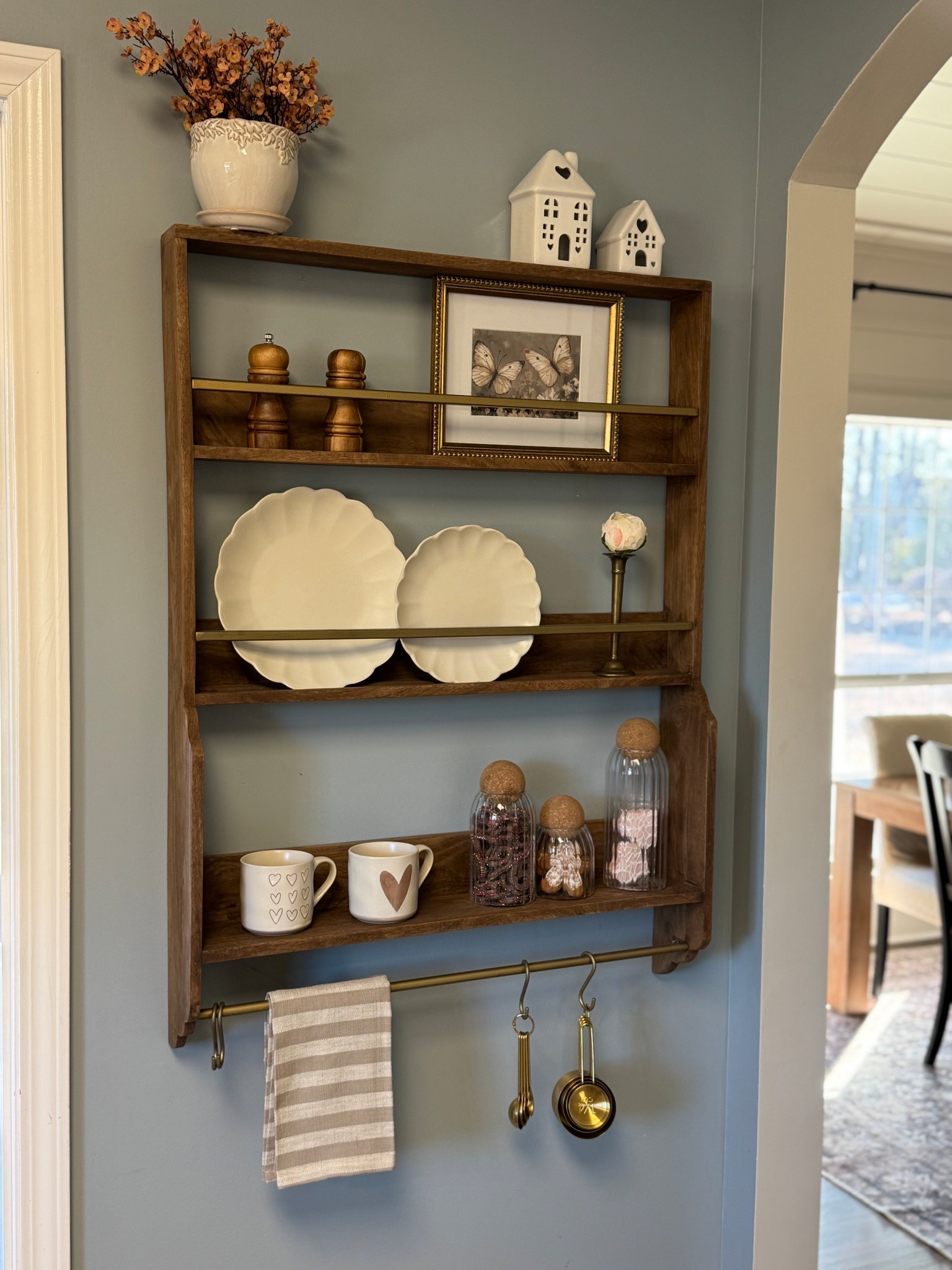 Valentine’s Display Shelf