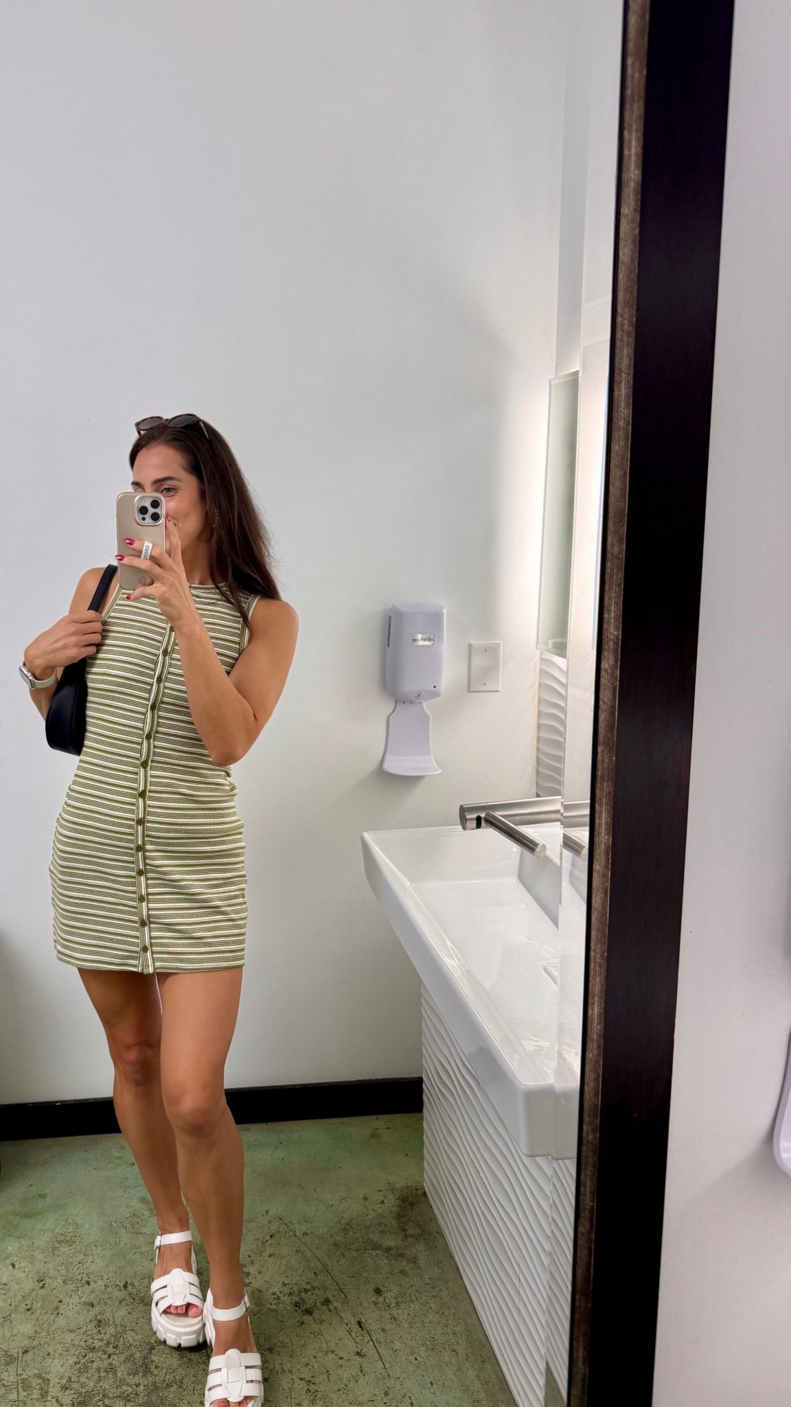 90s nostalgia 🤩 

#LTKTravel #LTKSeasonal #LTKWorkwear