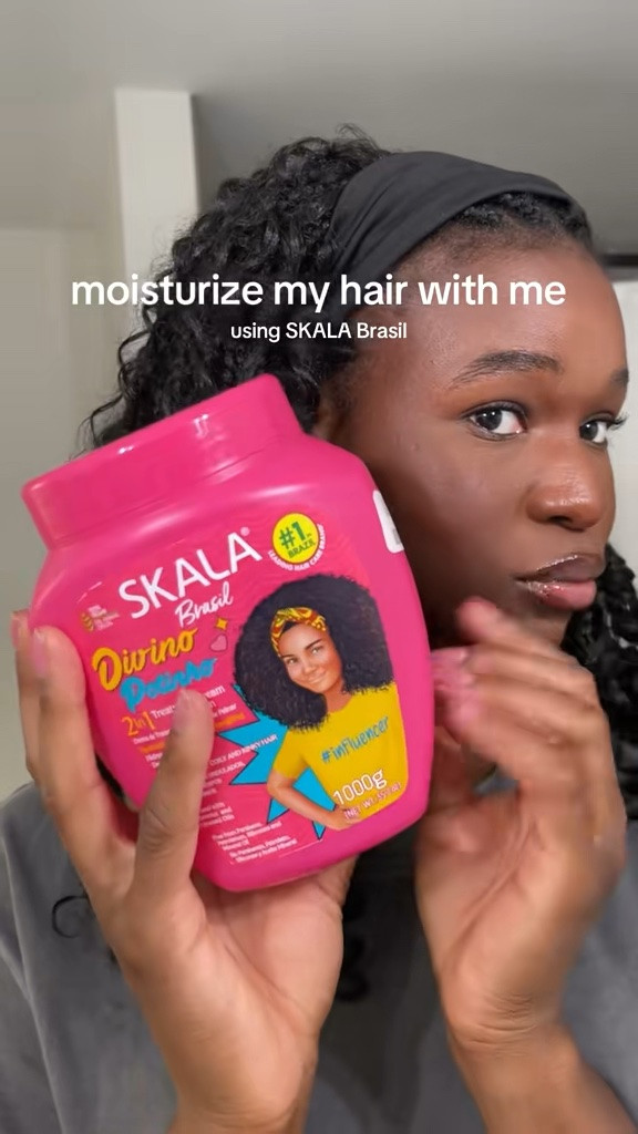 Moisturize my hair with me using the SKALA Brazil Divino Potinho

#LTKbeauty #LTKcanada #LTKsale