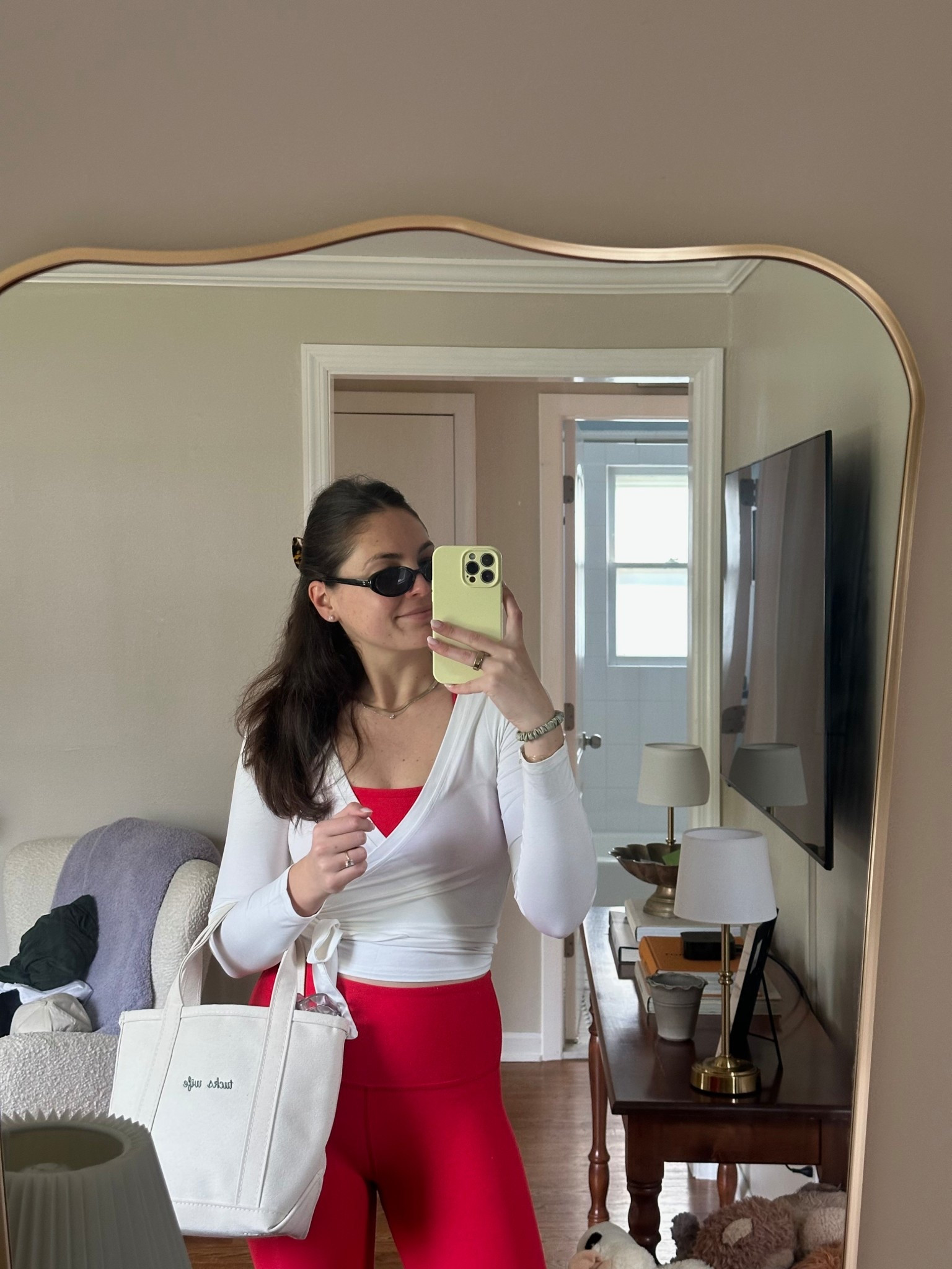 Nail Salon Fit

#LTKSummerEdit