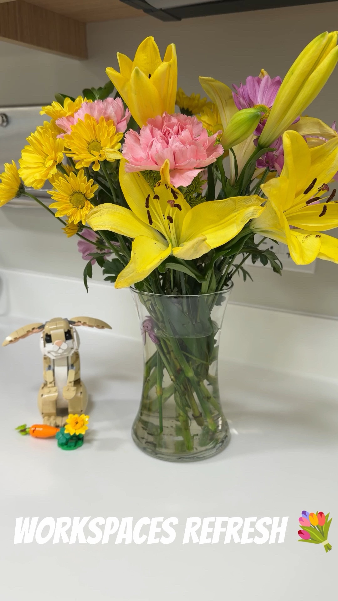 A little desk refresh moment 💐✨
These beautiful flowers were a gift (so sweet 🥹), but I added my own touch with this cute Lego bunny to brighten up my workspace.

Because even a work day deserves a little pretty 💛

👉🏽 Linking similar desk decor + little things that make your space feel good

#ltkhome #ltkstyle #ltkunder50 #deskdecor #workspaceinspo #everydaystyle #lifestyleover50

#LTKselfcare