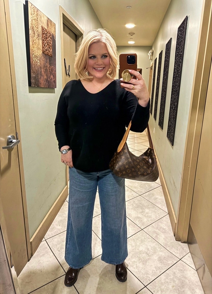 Winter is still in FULL FORCE here in New England. Saturday night my hubs and I got out for a quick dinner. It was the first time I wore these jeans from Quince.
I'm not exaggerating when I tell you that they are indistinguishable from Mother or Pistola. 

Winter denim, cashmere, Quince, Ootd

#LTKOver40 #LTKSeasonal #LTKSaleAlert