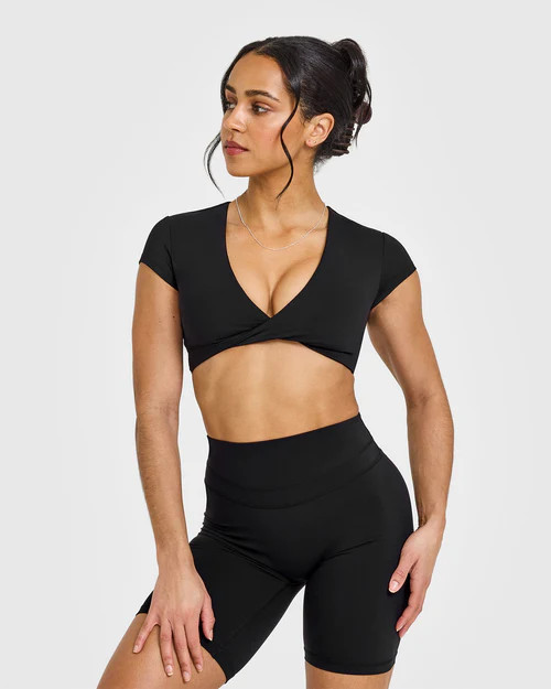 Unified Twist Front Short Sleeve Crop Top | Black | Oner Active (UK / US)