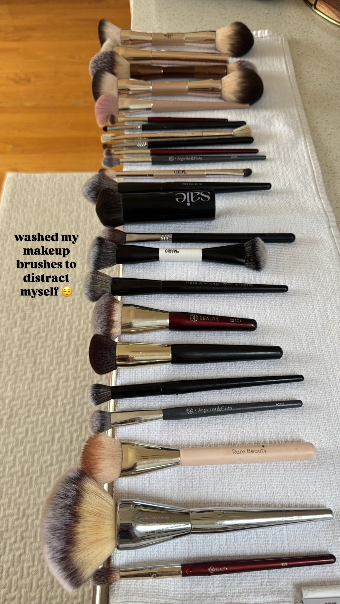 What I use to clean my brushes!! 🤗 used the liquid beauty blender soap today and the sigma brush mat, also linked more affordable options 