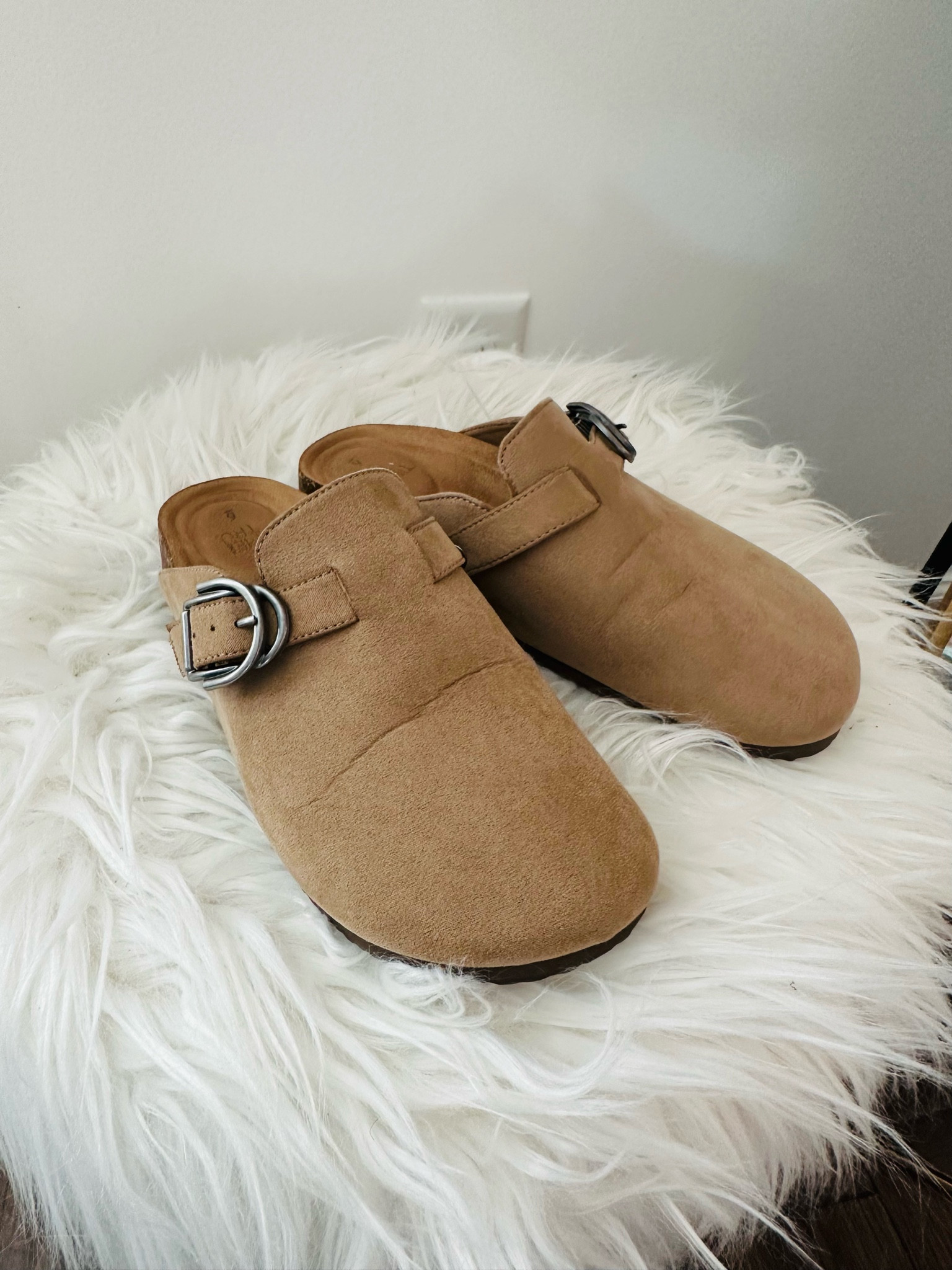 I never thought these would be coming back be here we are! So cute, comfy, & adorable 💗 Clogs. Walmart. Walmart shoes. Fall shoes. Thanksgiving outfits. Affordable shoes. 

#LTKfindsunder50 #LTKshoecrush #LTKstyletip