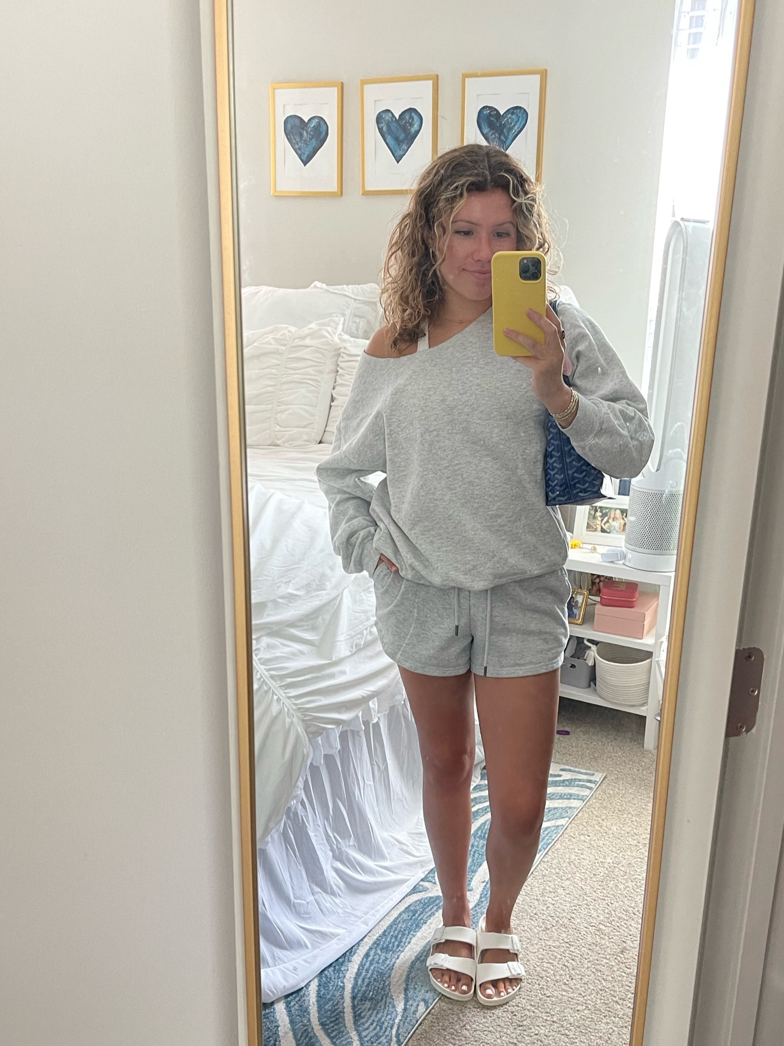 Another easy summer throw on outfit 🌞
