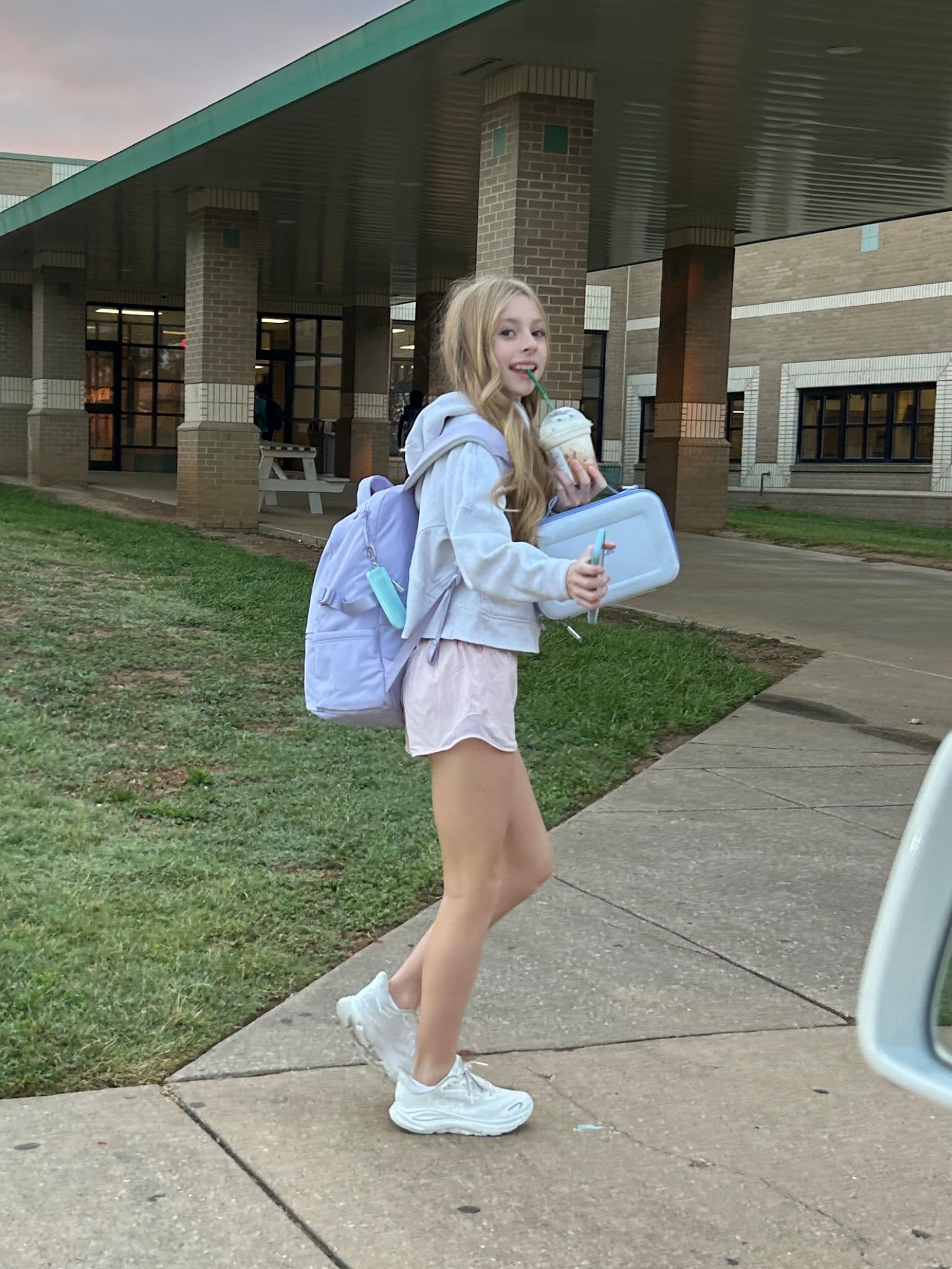 tween ootd 