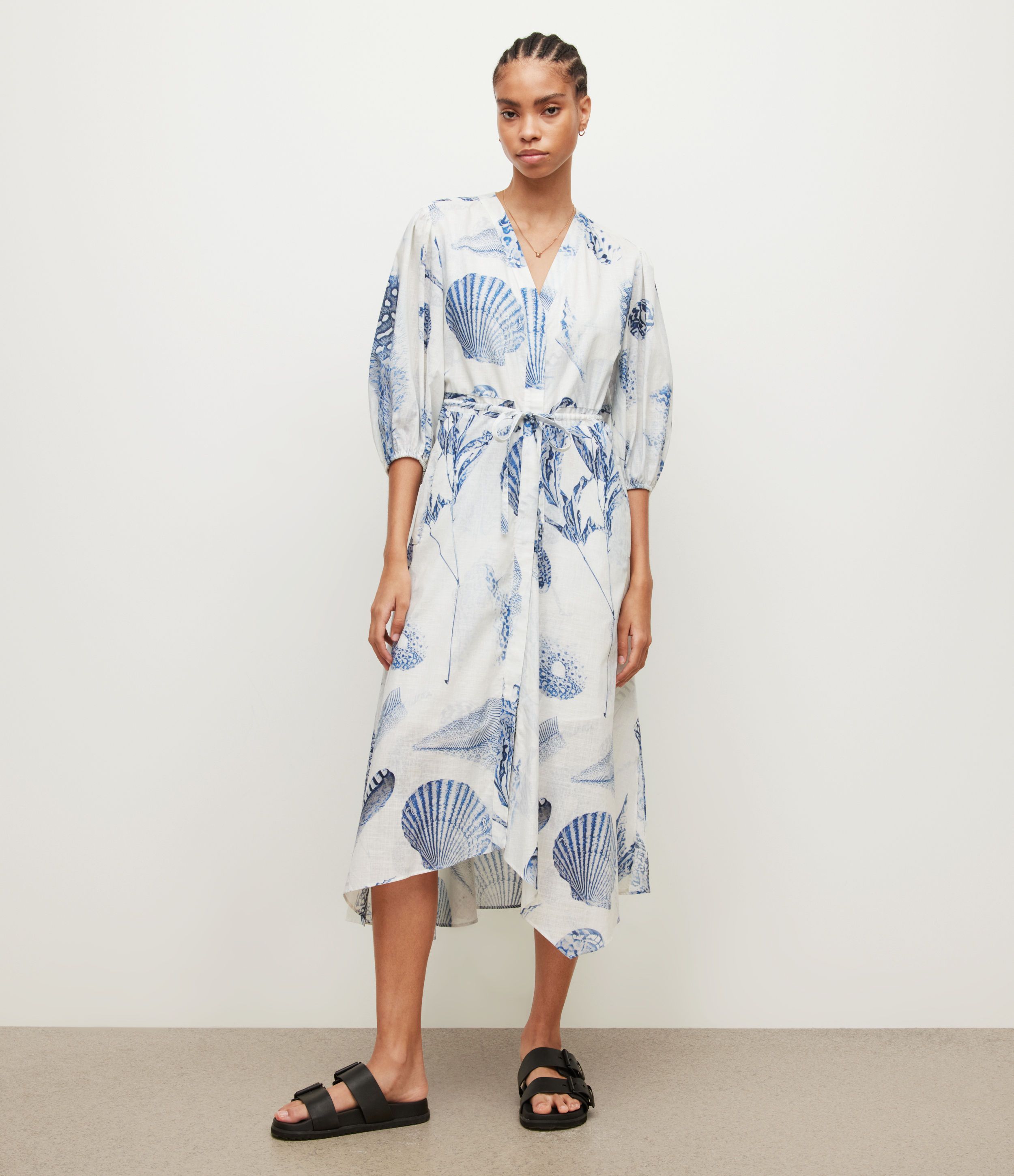 CONSCIOUS
 
Dalia Oceano Maxi Dress


£229.00 | AllSaints UK