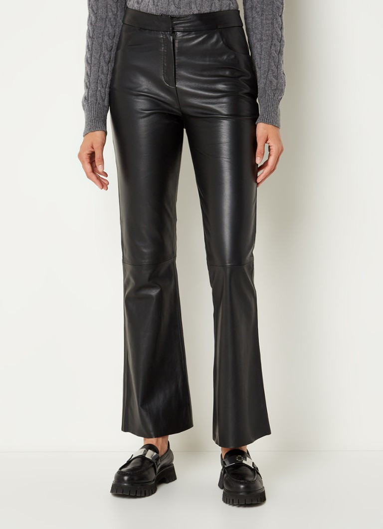 Maje Piripiri high waist flared fit pantalon van lamsleer met steekzakken • Zwart • de Bijenk... | De Bijenkorf (NL)