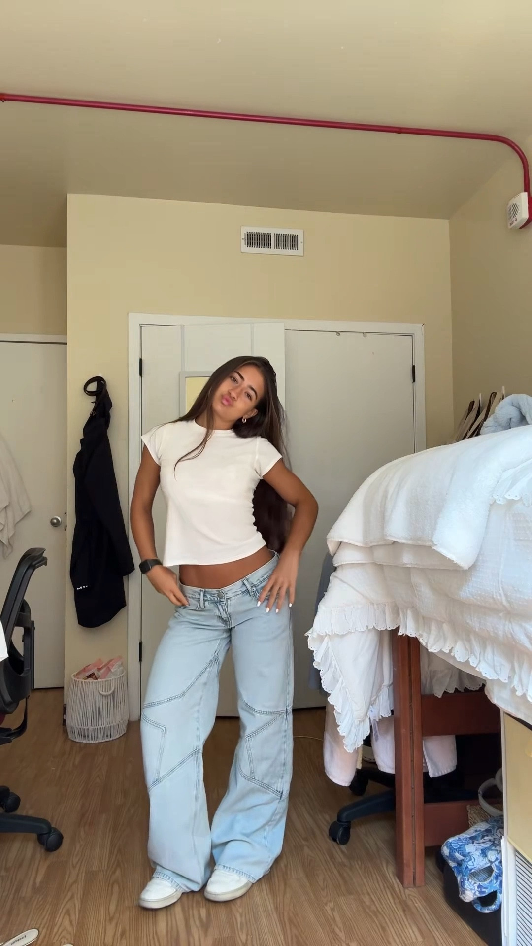 love these jeans ⭐️⭐️⭐️

#LTKStyleTip