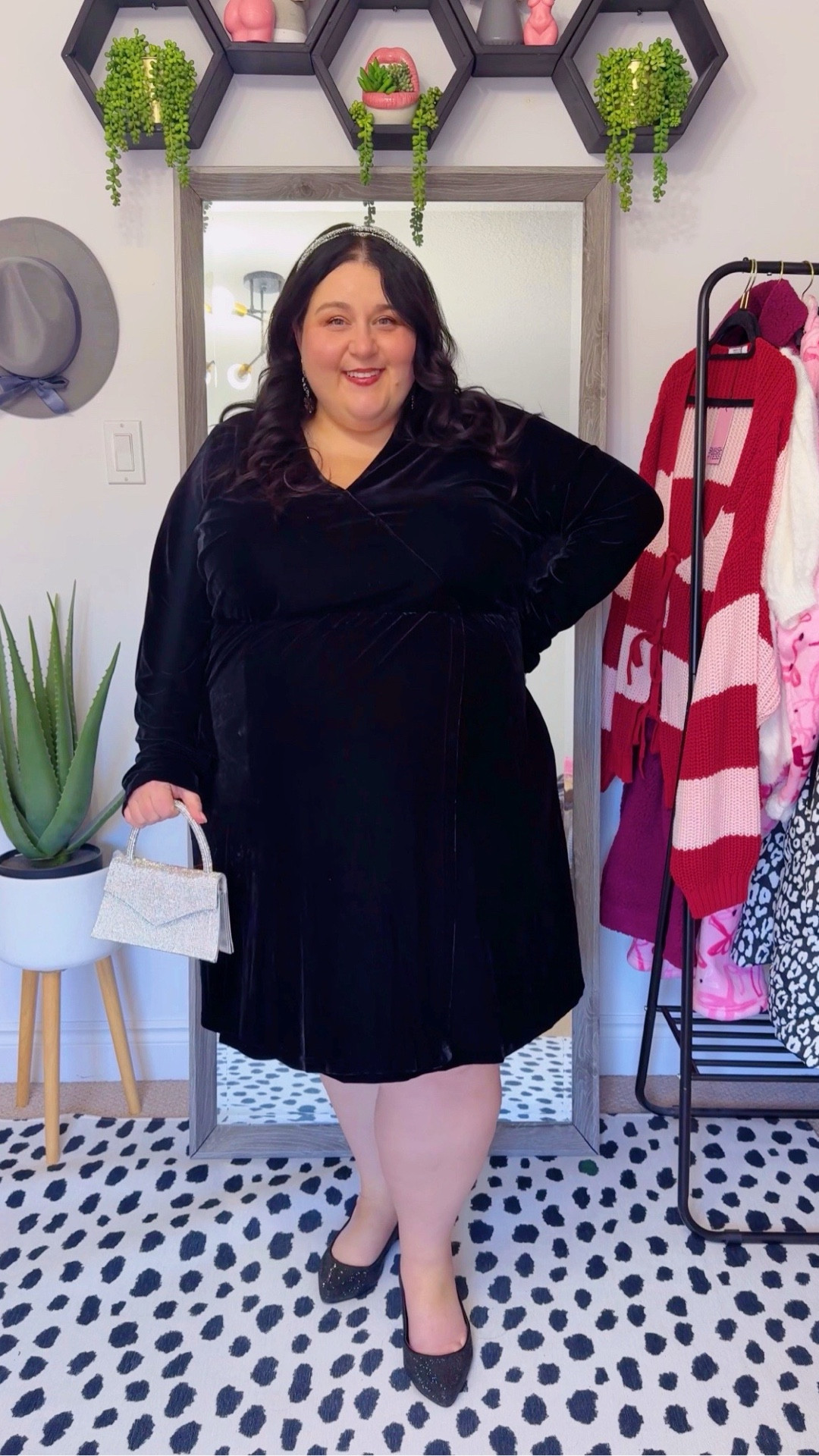The perfect plus size velvet little black dress to ring in the new year. 

#LTKdresses #LTKholiday #LTKplussize