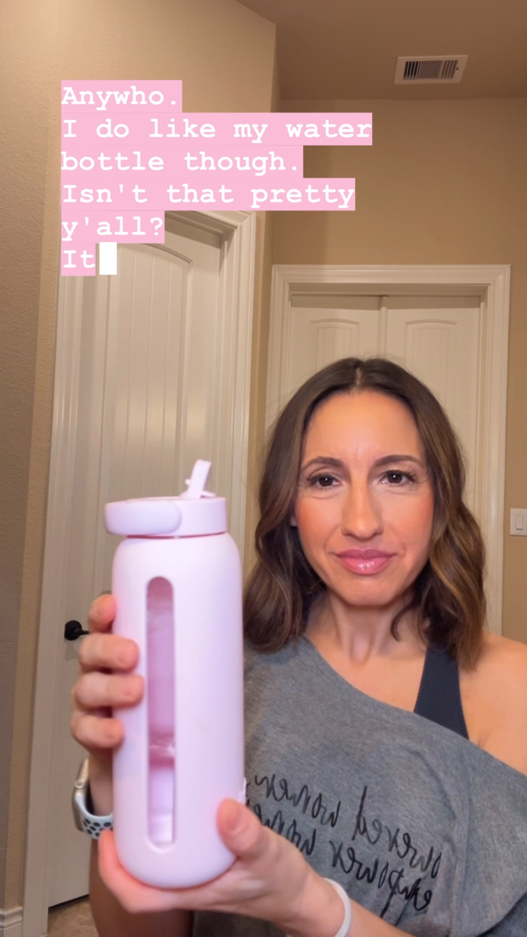 Cute water bottle that’s not plastic and has a pretty light pink silicone cover. Love this! It comes in different sizes as well. 


#LTKSeasonal #LTKstorytime #LTKOver40