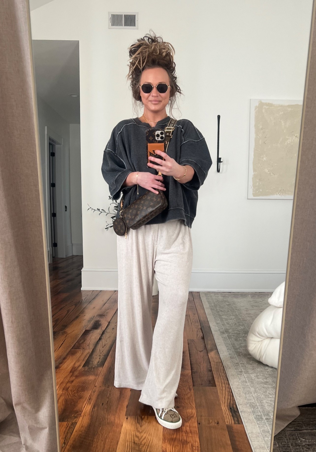 Comfy and cozy this morning for housework and running some errands 🖤

#LTKSeasonal #LTKActive #LTKStyleTip