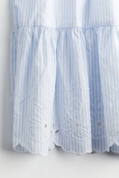 Broderie anglaise balloon-sleeved dress - Light blue/Striped - Ladies | H&M GB | H&M (UK, MY, IN, SG, PH, TW, HK)