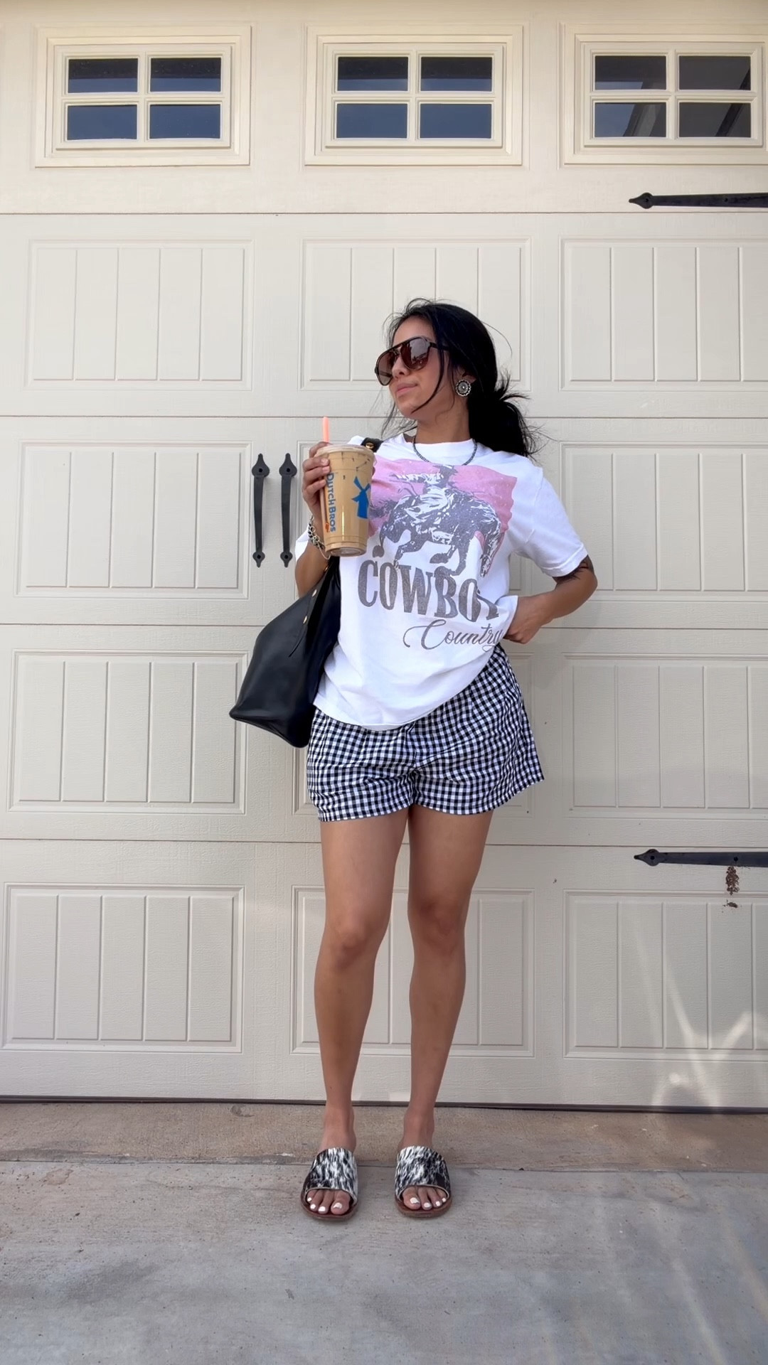 casual outfit 
#ootd #graphictee #boxershorts

#LTKmomlife #LTKootd #LTKPetite
