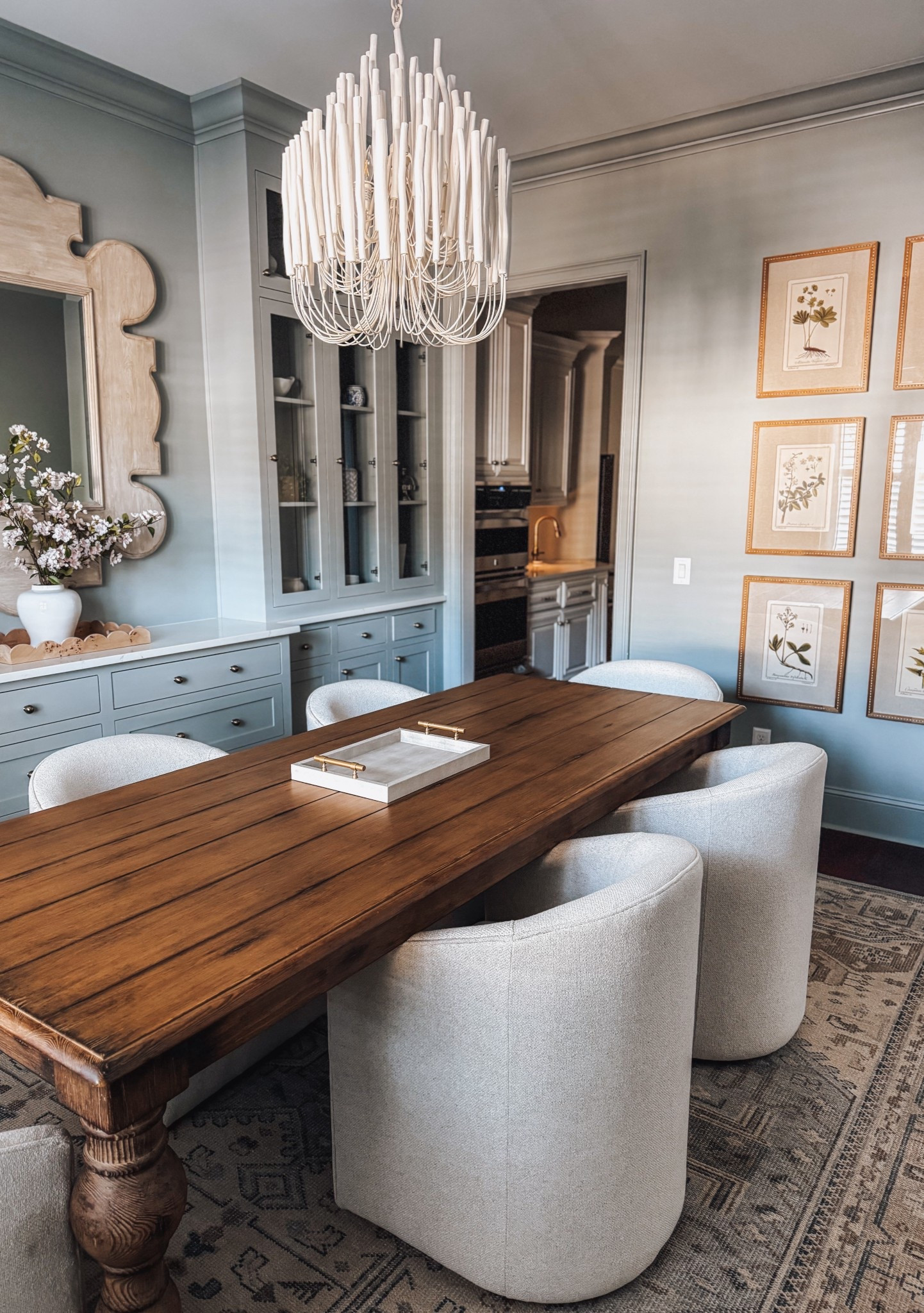 Beautiful dining room 😍

#LTKHome