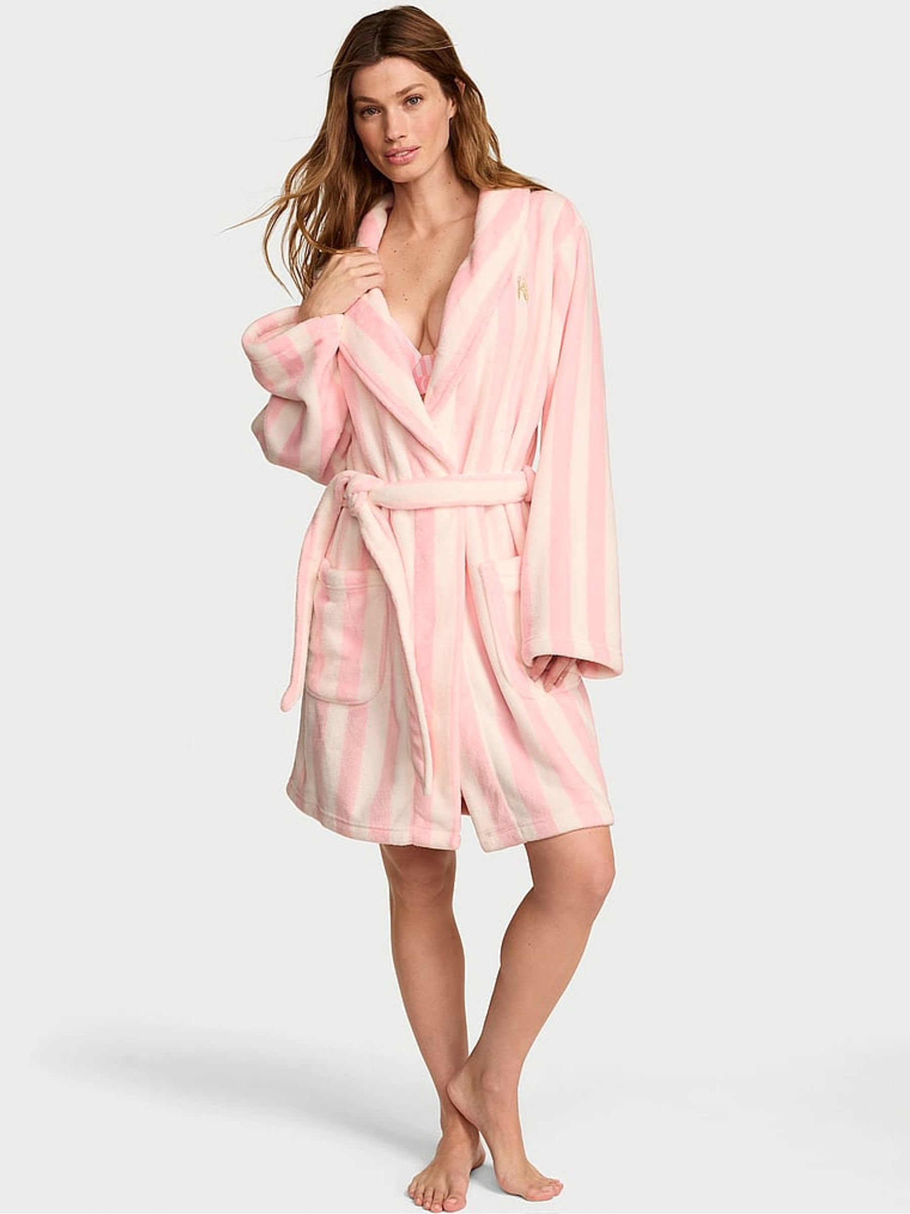 Pretty Blossom Pink Iconic Stripe Fluffy Robe | Victoria's Secret UK