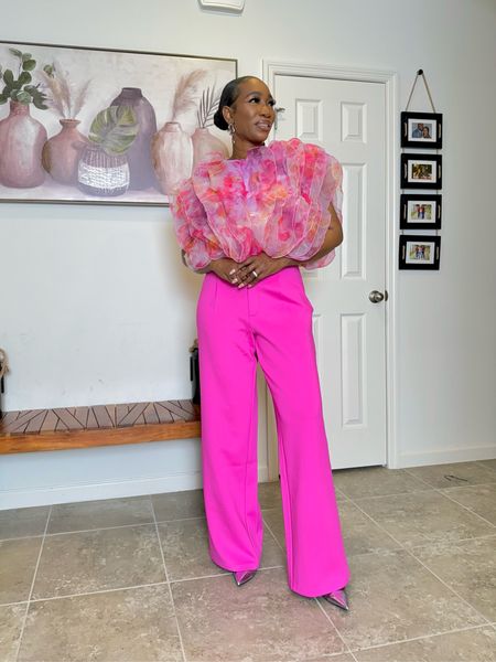 Spring outfit idea… I never say no to a pink moment 💕💕


#LTKSeasonal #LTKfindsunder50 #LTKstyletip