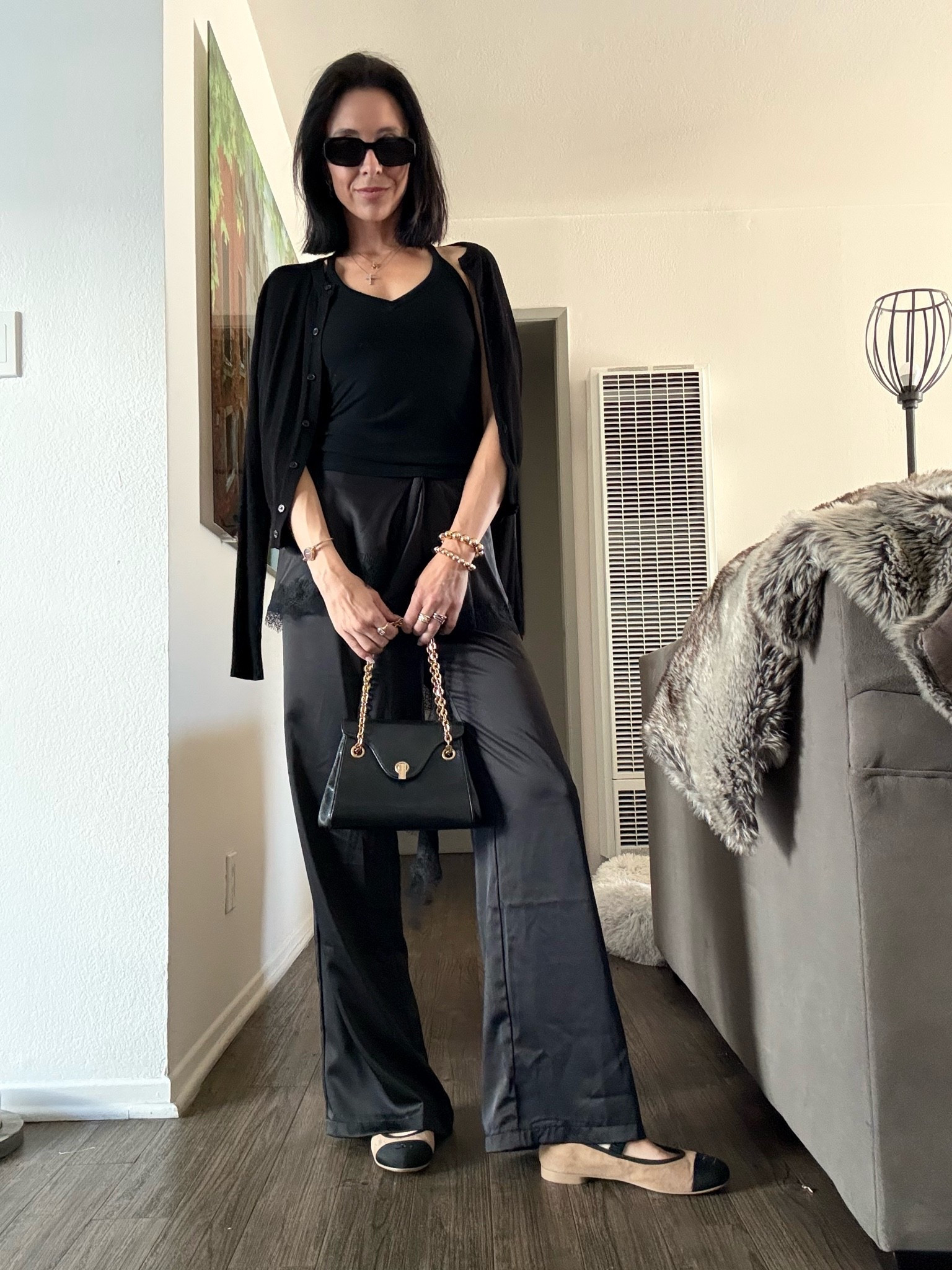 Easy, casual comfy #malfit #outfitideas #everydayoutfit #casualoutfit #whatiwore #ootd #outfitinspo #everydaystyle #neutraloutfit #cardigan #satin #lace

#LTKdayinmylife #LTKgrwm #LTKootd