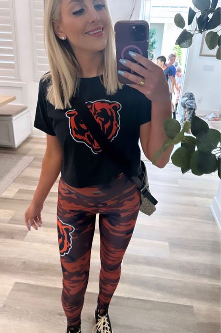 The perfect game day fit for all the Chicago Bears fans out there! Rounded out the weekend watching Sunday football & repping the Bears with Trav in this comfy top & leggings 🧡

#LTKSeasonal #LTKfitness #LTKfindsunder50