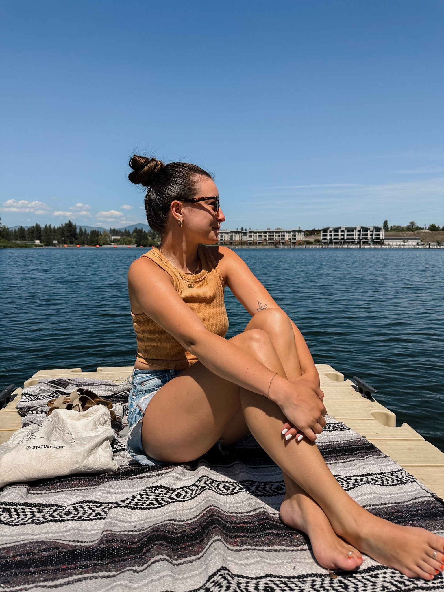 Lake day💫