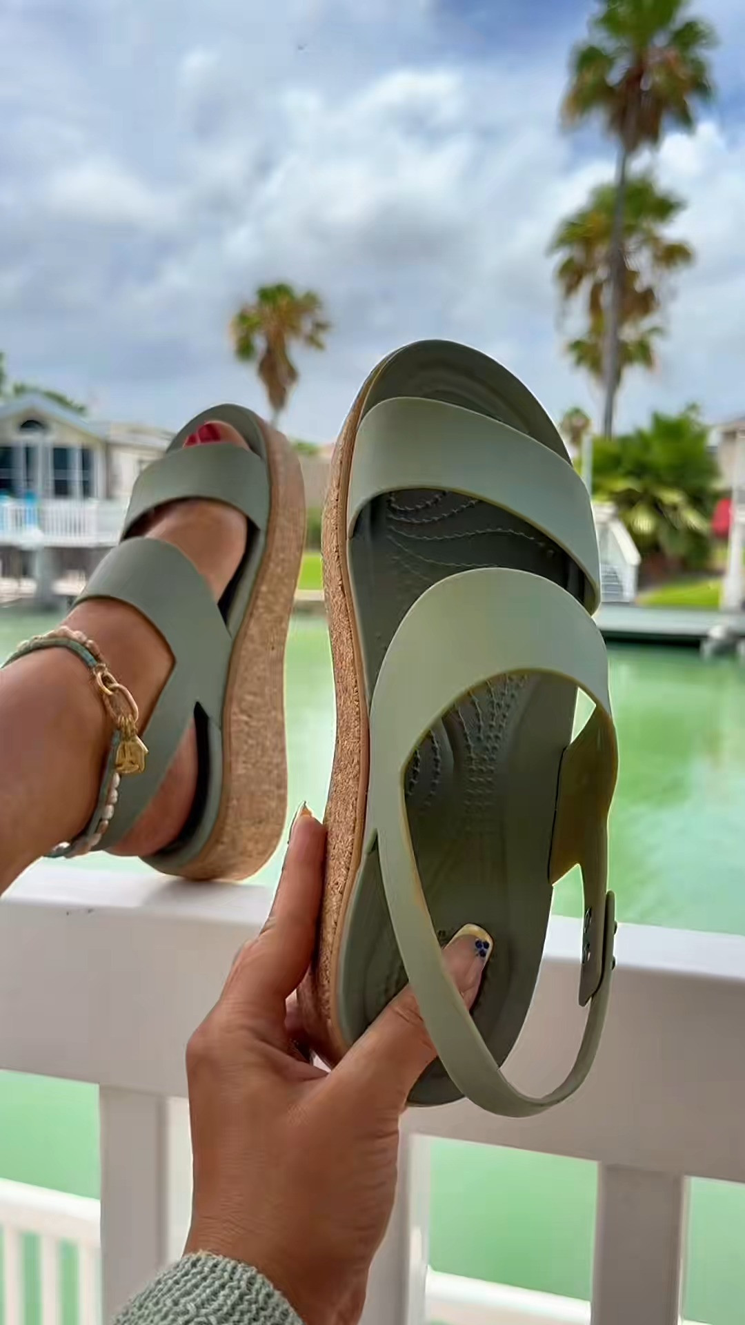 Crocs Brooklyn platform sandals all summer long! #crocs #crocsplatformsandals #crocsbrooklyn #brooklyncrocs #dealsforyoudays #ad 

 #LTKootd #LTKWorkwear #LTKTravel