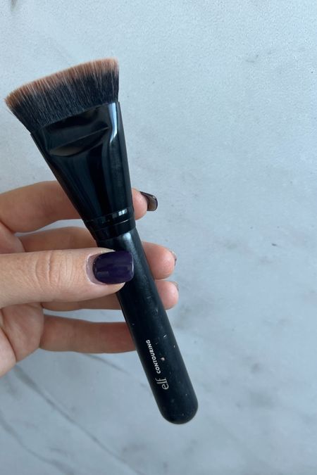 This brush is literally perfection!!! 😍👌🏼 blends your makeup so well and is dirt cheap! Legit $7… 👀 you’re welcome 😉

#LTKbeauty