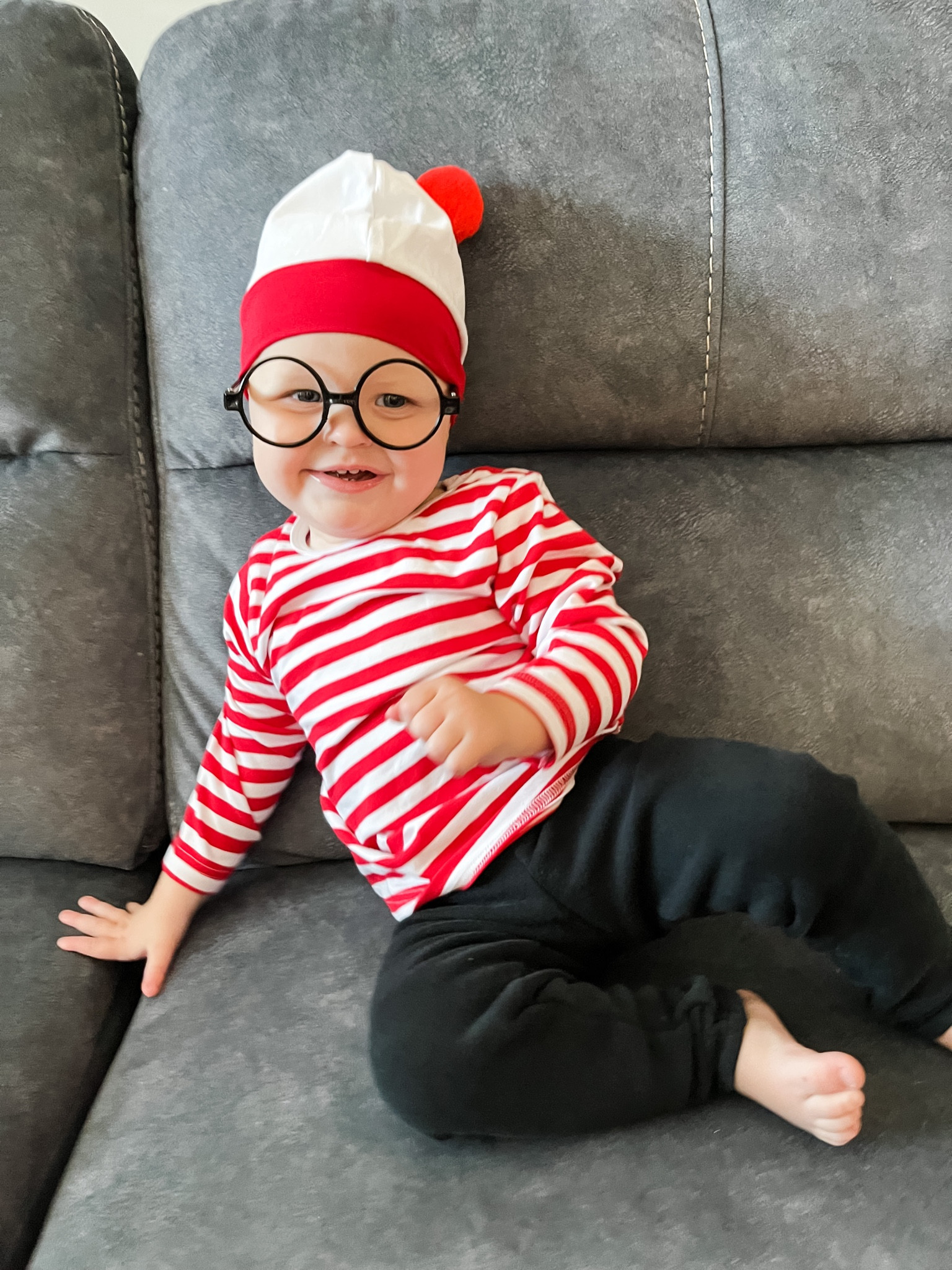 Baby Halloween costume ideas, Halloween costumes for babies, cute baby costumes, baby Halloween costumes, where’s Waldo costume, where’s Waldo baby costume, where’s Waldo costume for babies  