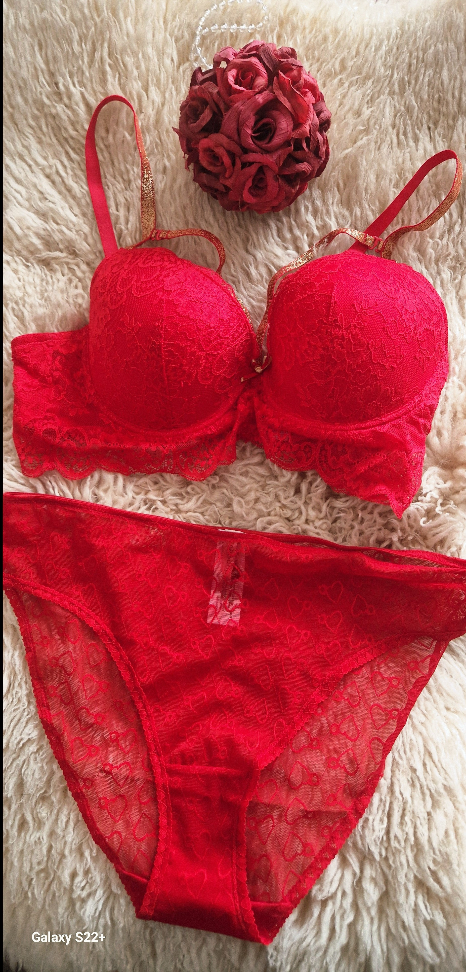Red bra & underwear from Bronpix for Valentine's day, these now on sale.❤️🌹❤️

#LTKsale #LTKdeutschland #LTKgiftguide