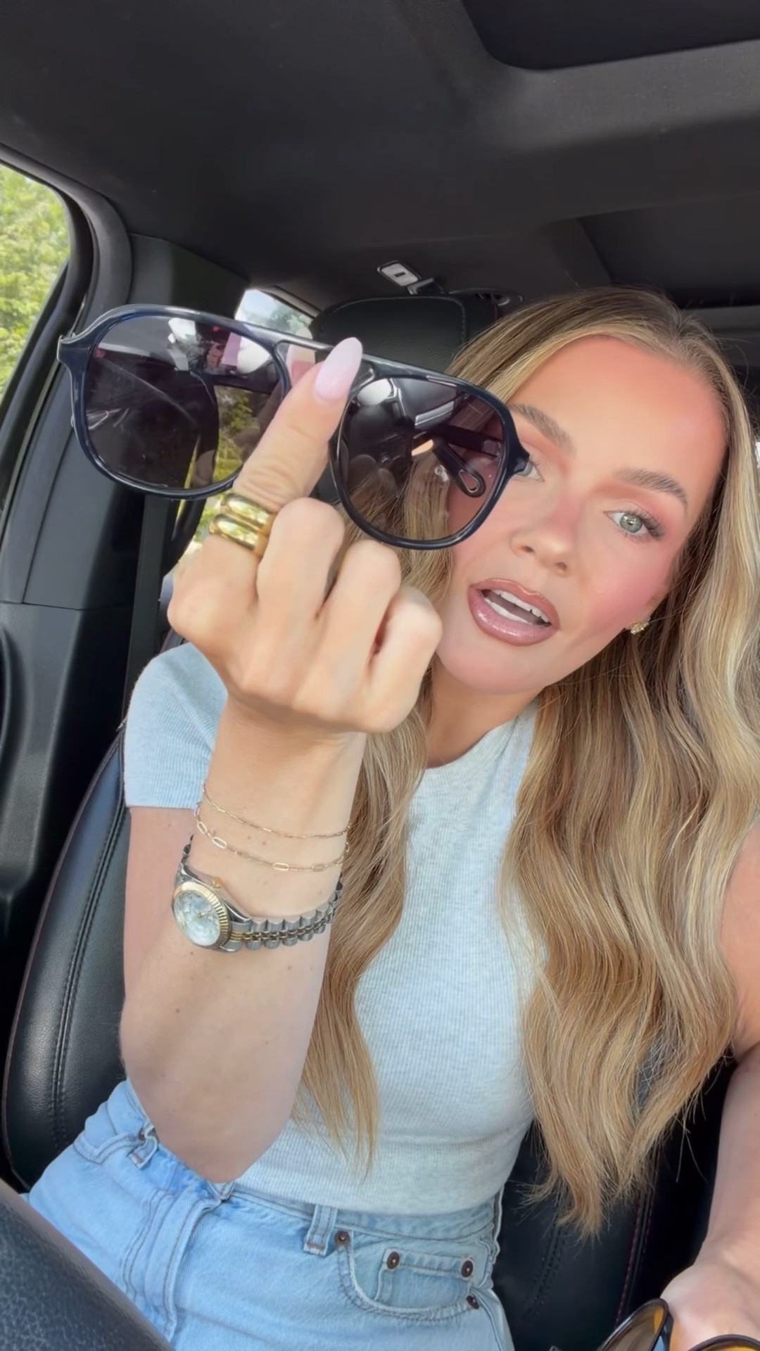 My fave sunnies from Sojos on Amazon! Use code HEAKUNTZ at checkout! @sojosvision #sojos #amazonsunglasses