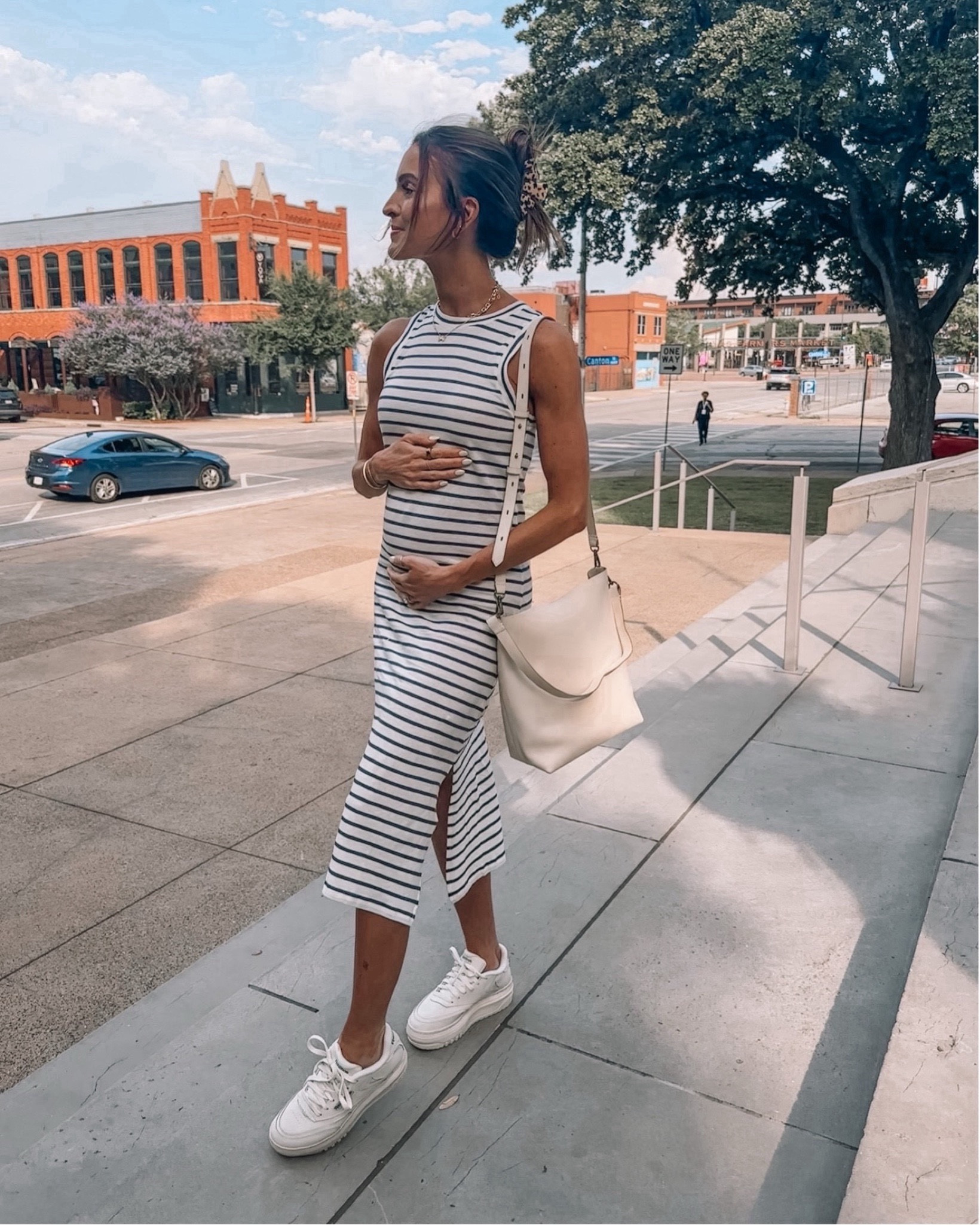 the most versatile striped midi dress!😍 can easily throw on a denim jacket or cardigan with it for fall, foo! 🍂 up to 25% off rn!


#falloutfit #sale #shopbopsale 

#LTKSaleAlert