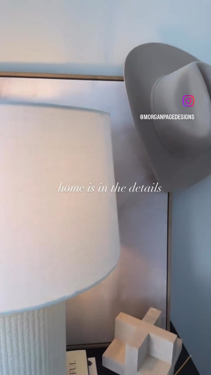 It's the little things that transform a house into a home 🤍 From the texture of a throw pillow to the perfect lighting that sets the mood—design is in the details. Every small touch tells a story and makes the space uniquely yours. 💫 #DesignMatters #HomeSweetHome #MorganPageDesigns #SmallDetailsBigImpact #LTKhome