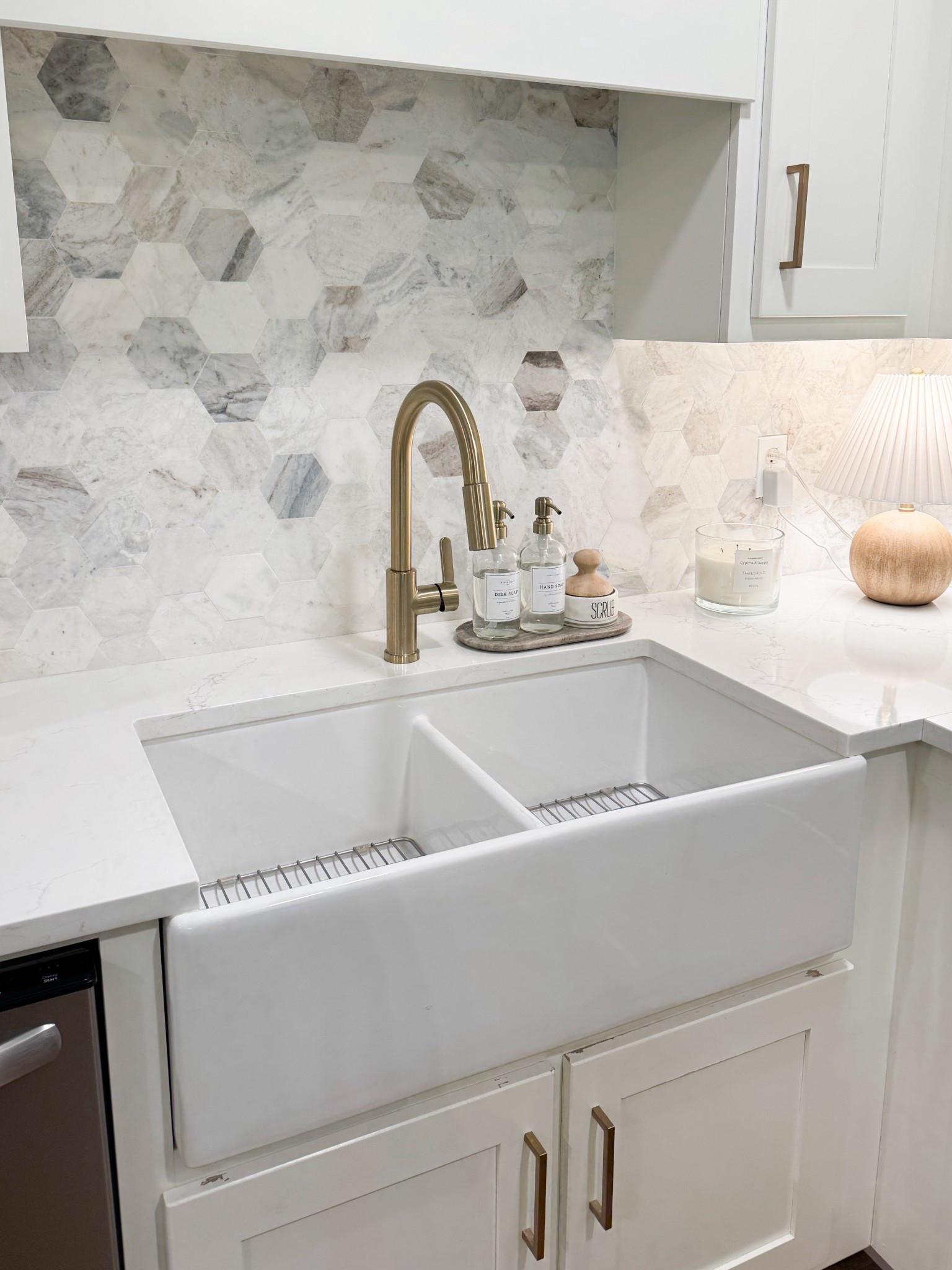 Kitchen Sink / home remodel / farmhouse sink 

#LTKHome