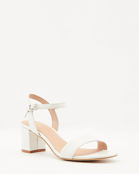 Leather Open Toe Sandal
		STYLE: 378179 | Le Chateau Stores Inc.