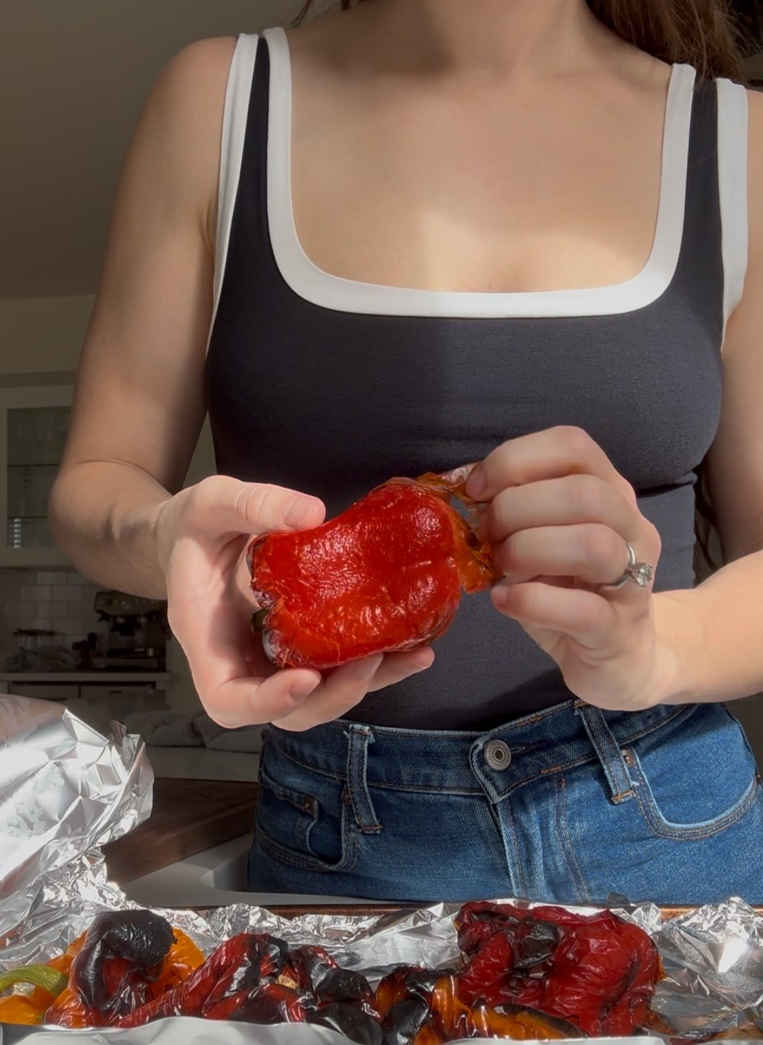 Wearing small in top and 26 in jeans! Regular length but I could’ve gotten Long and cuffed them (5’7) 