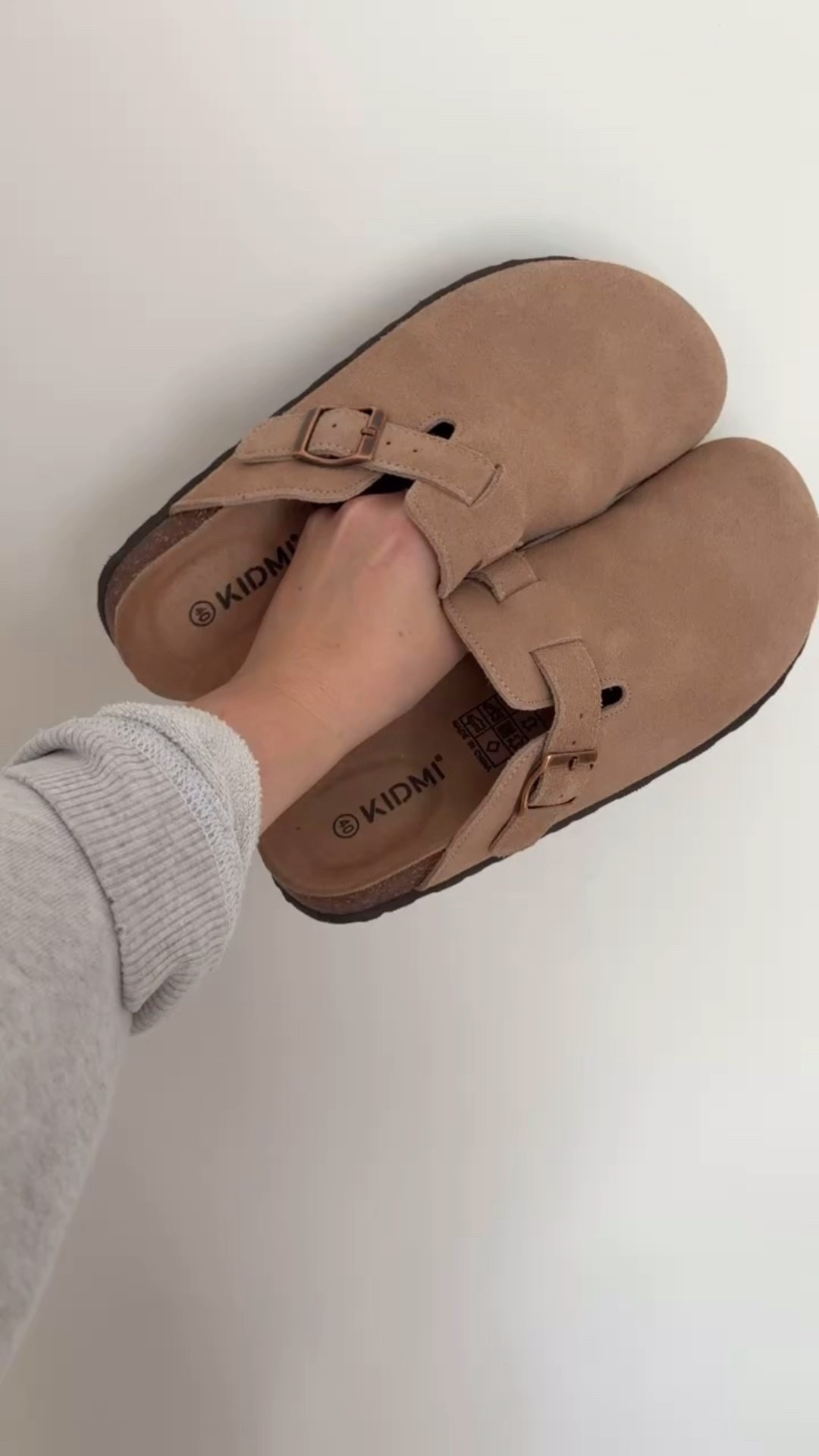 Under $30 for this color way right now  

Grabbed these affordable Suede Cloggs for easy slide-on shoes to add to my fall collection. 



#LTKFindsUnder50 #LTKFindsUnder100 #LTKSeasonal