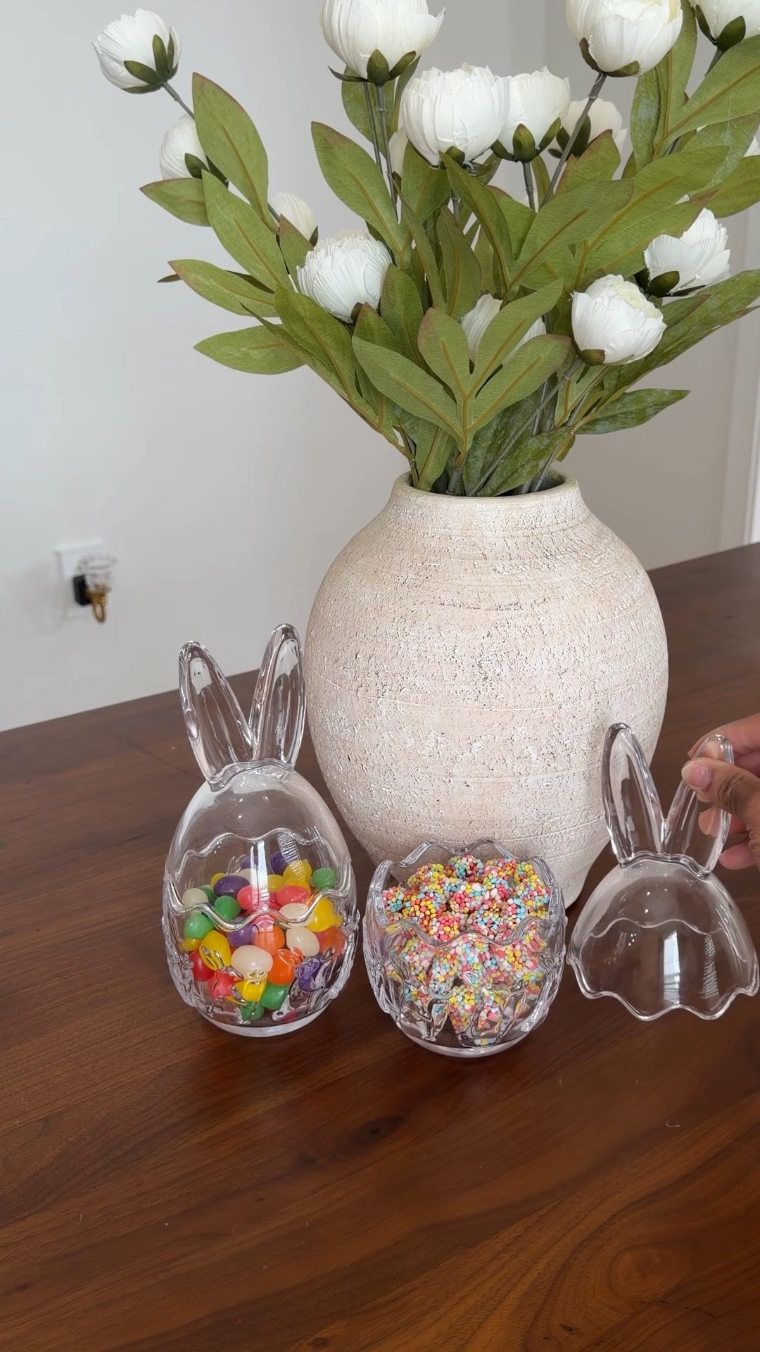 Sometimes it’s the smallest seasonal touches that make home feel different

#springathome #seasonaldecor #cozyhome #intentionalhome #amazonfinds