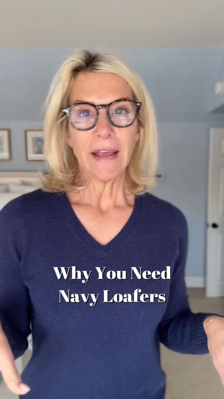 This is one of those finds that made me way too excited the second I put them on. Easy to wear, shockingly comfortable, and already living rent free in my head. You can also use my code ANGELA20 at checkout. @easyspiritofficial 

 #LTKootd #LTKTravel