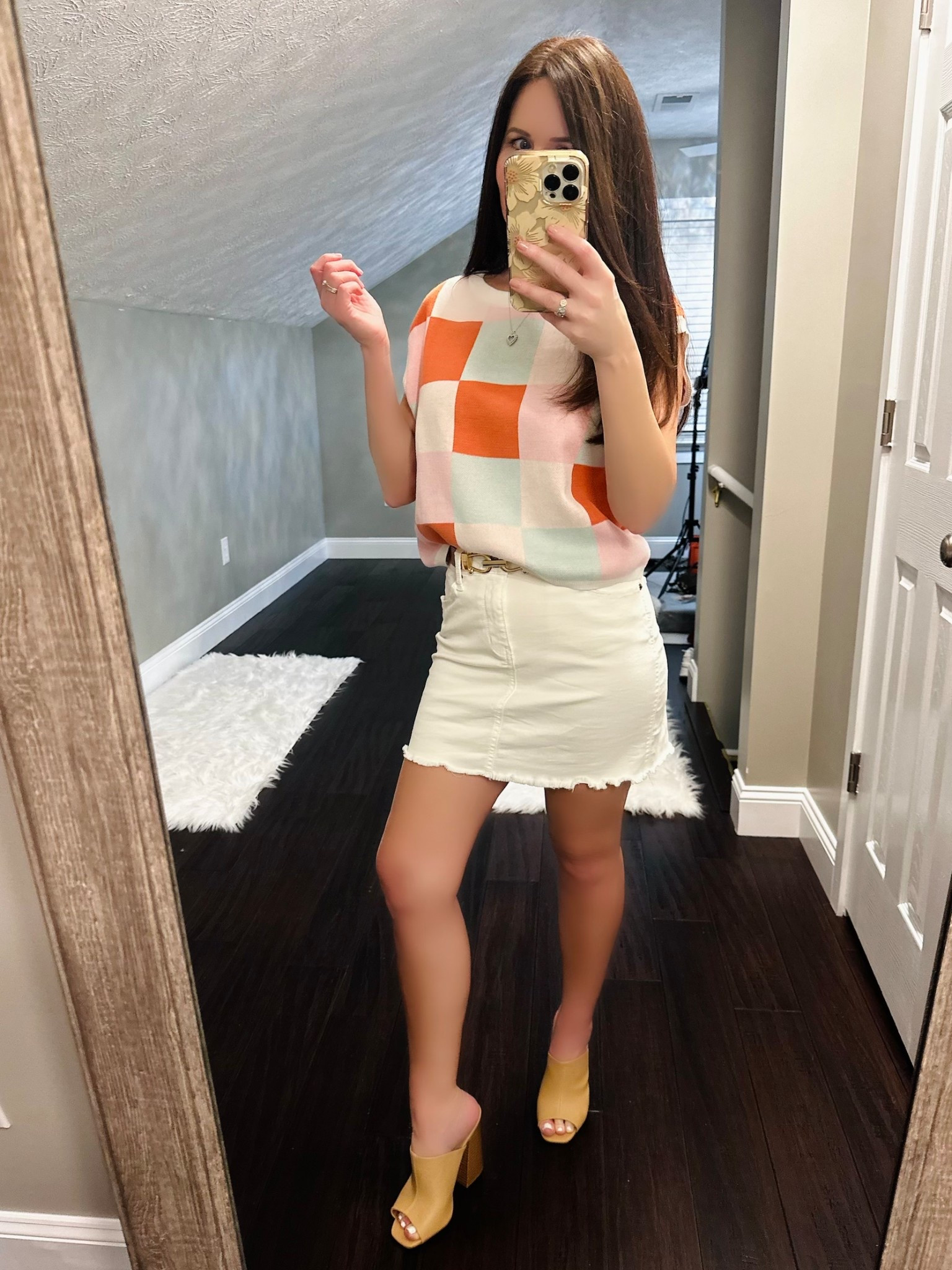 #denim #skirt #white #colorblock #white

#LTKPetite #LTKFindsUnder50 #LTKSaleAlert