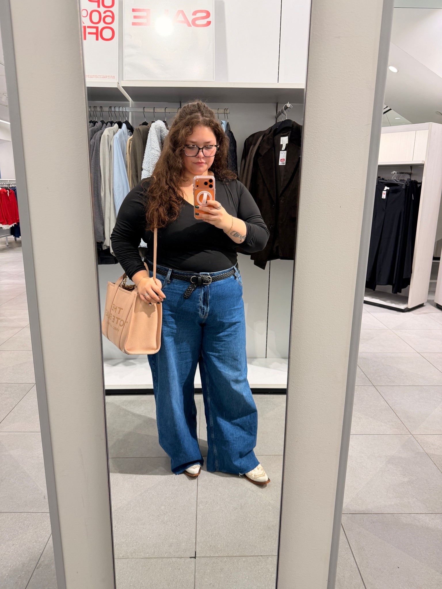 Current obsession: these jeans 

#LTKmomlife #LTKPlusSize #LTKWorkwear