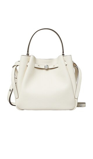 Tory Burch Romy Bucket Bag in White. | Revolve Clothing (Global)
