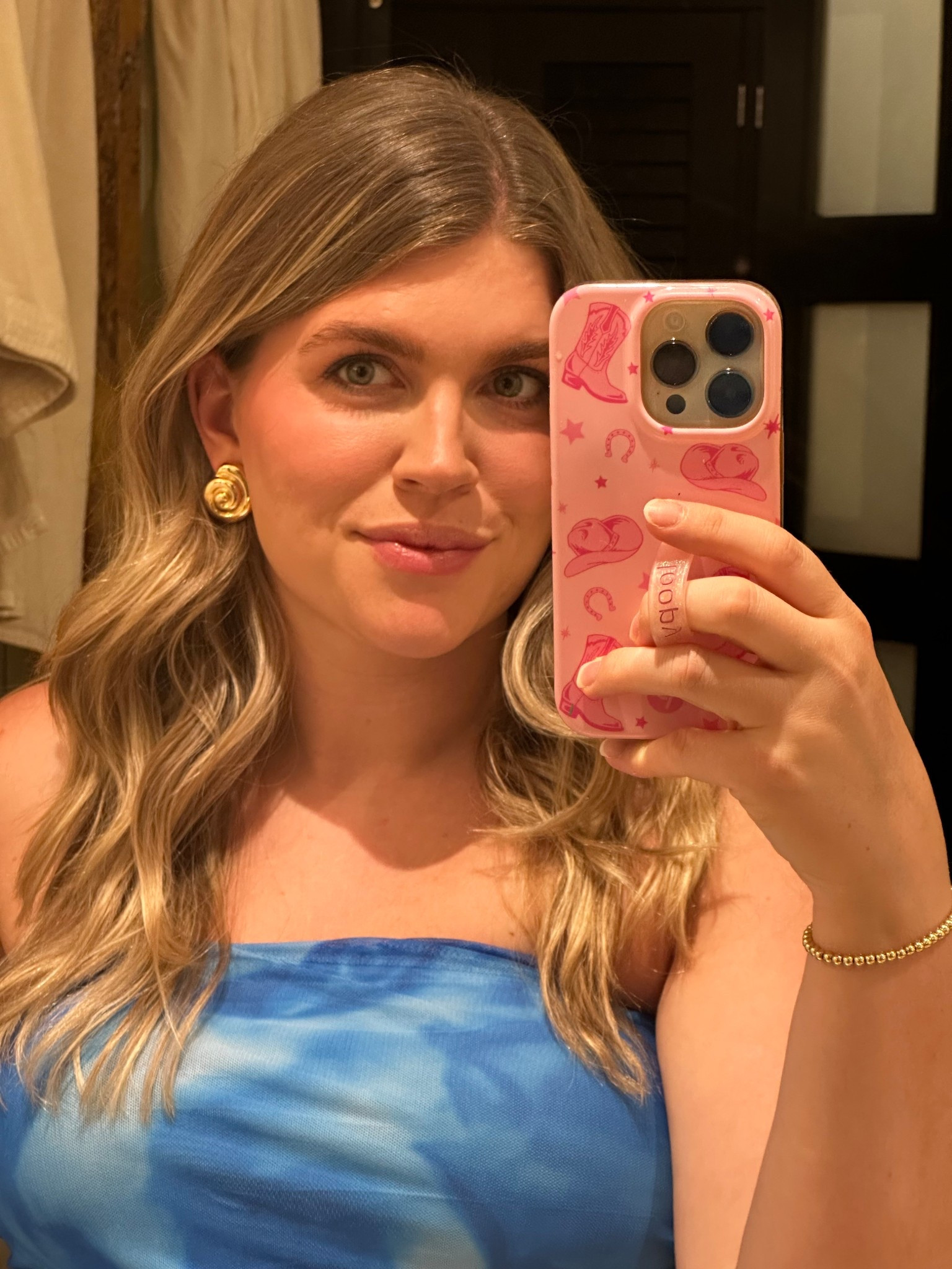 Beach babymoon look of the night ✨

Amazon shell earrings 

#LTKSummerEdit #LTKTravel #LTKSeasonal