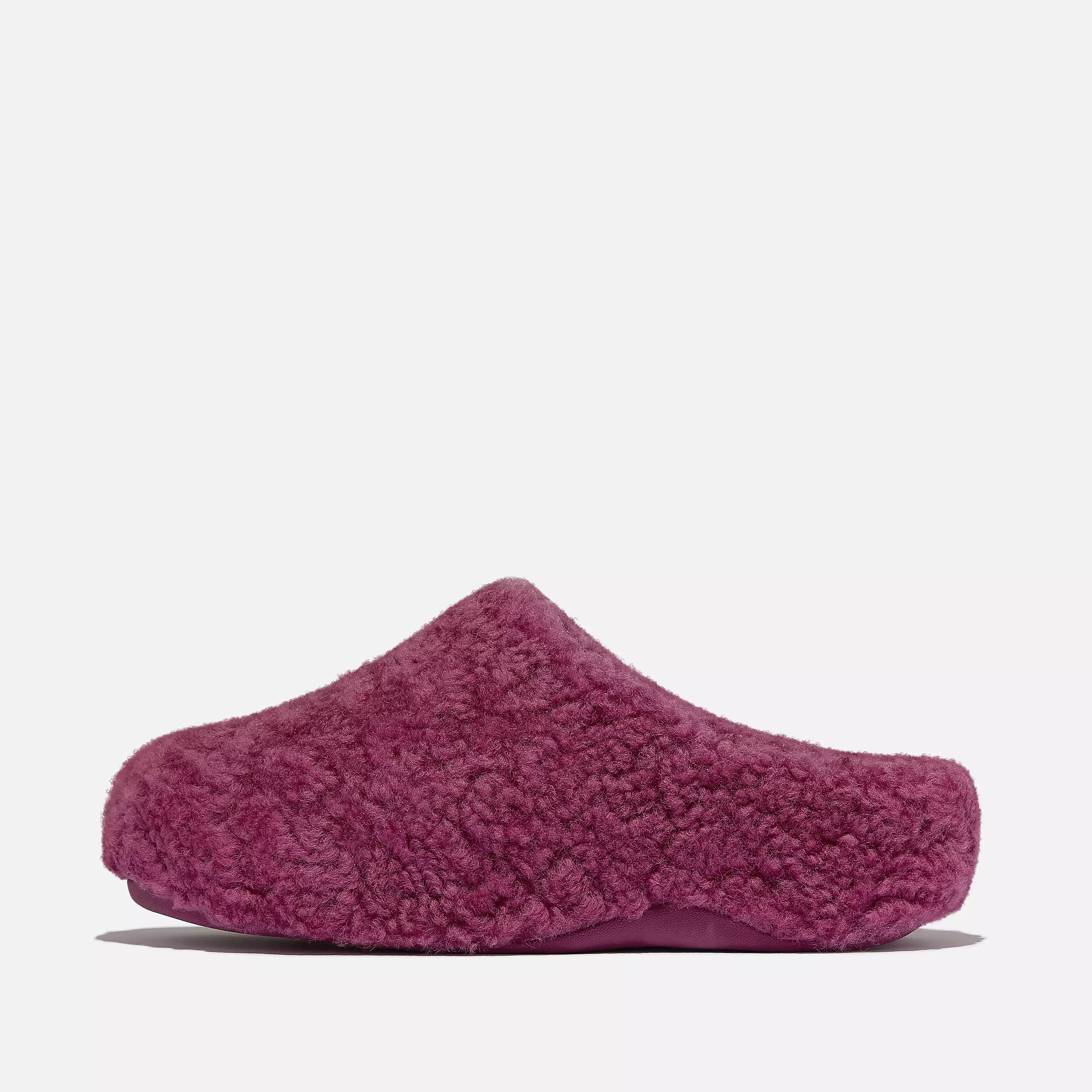 SHUV Curly-Shearling Clogs | FitFlop (UK)