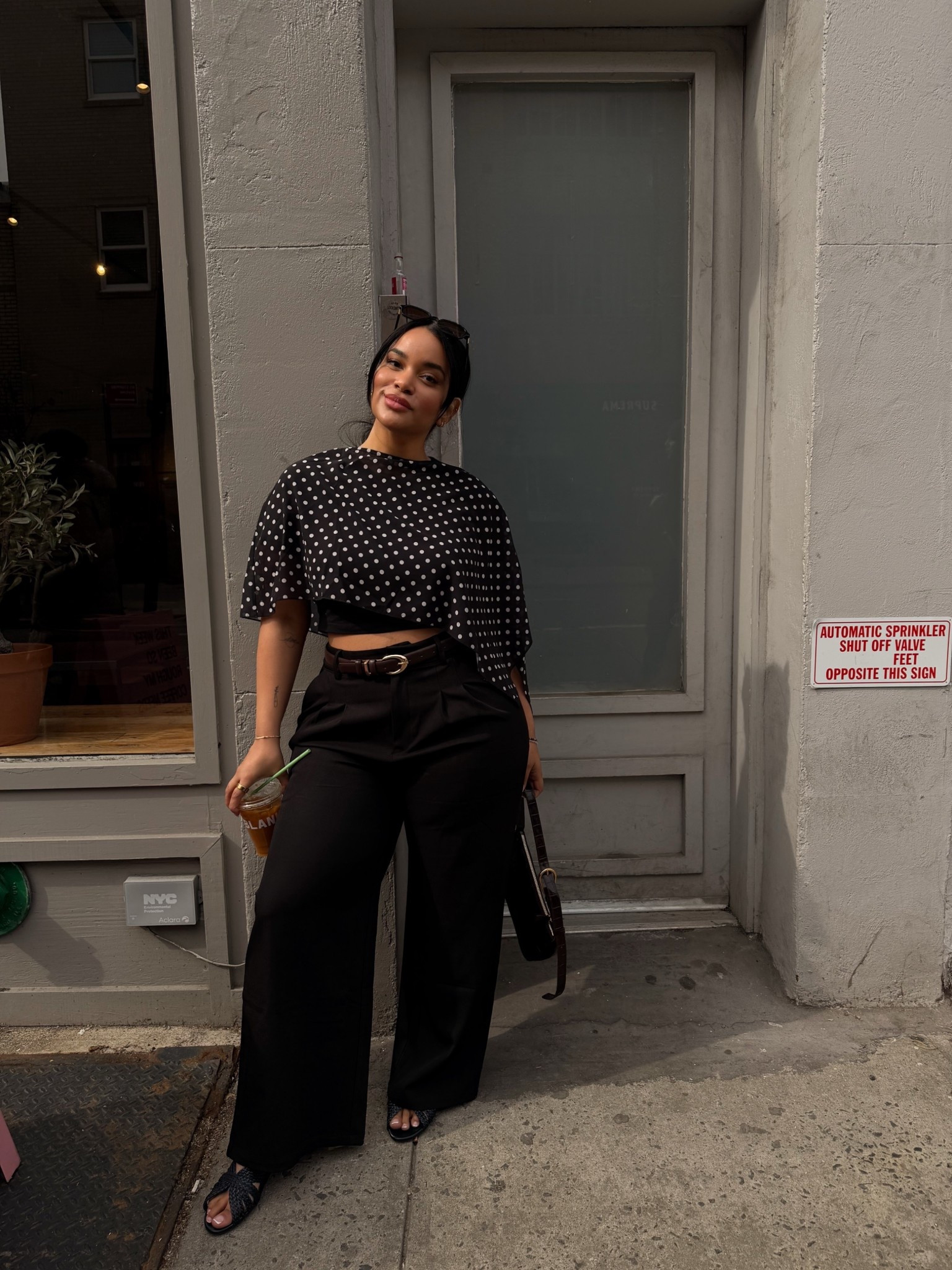 Wearing a large on top and an xl short on bottom , I’m 5’3 ! 

#LTKPetite #LTKWorkwear #LTKPlusSize